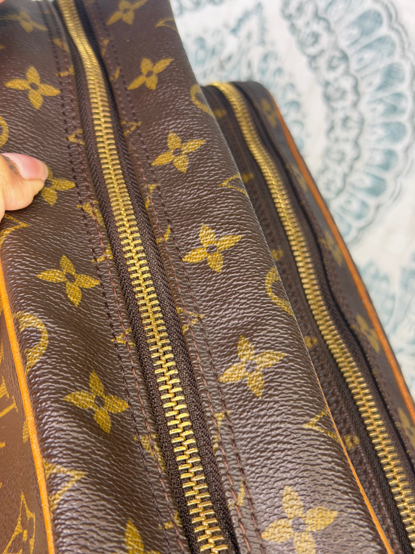Louis Vuitton Nile PM