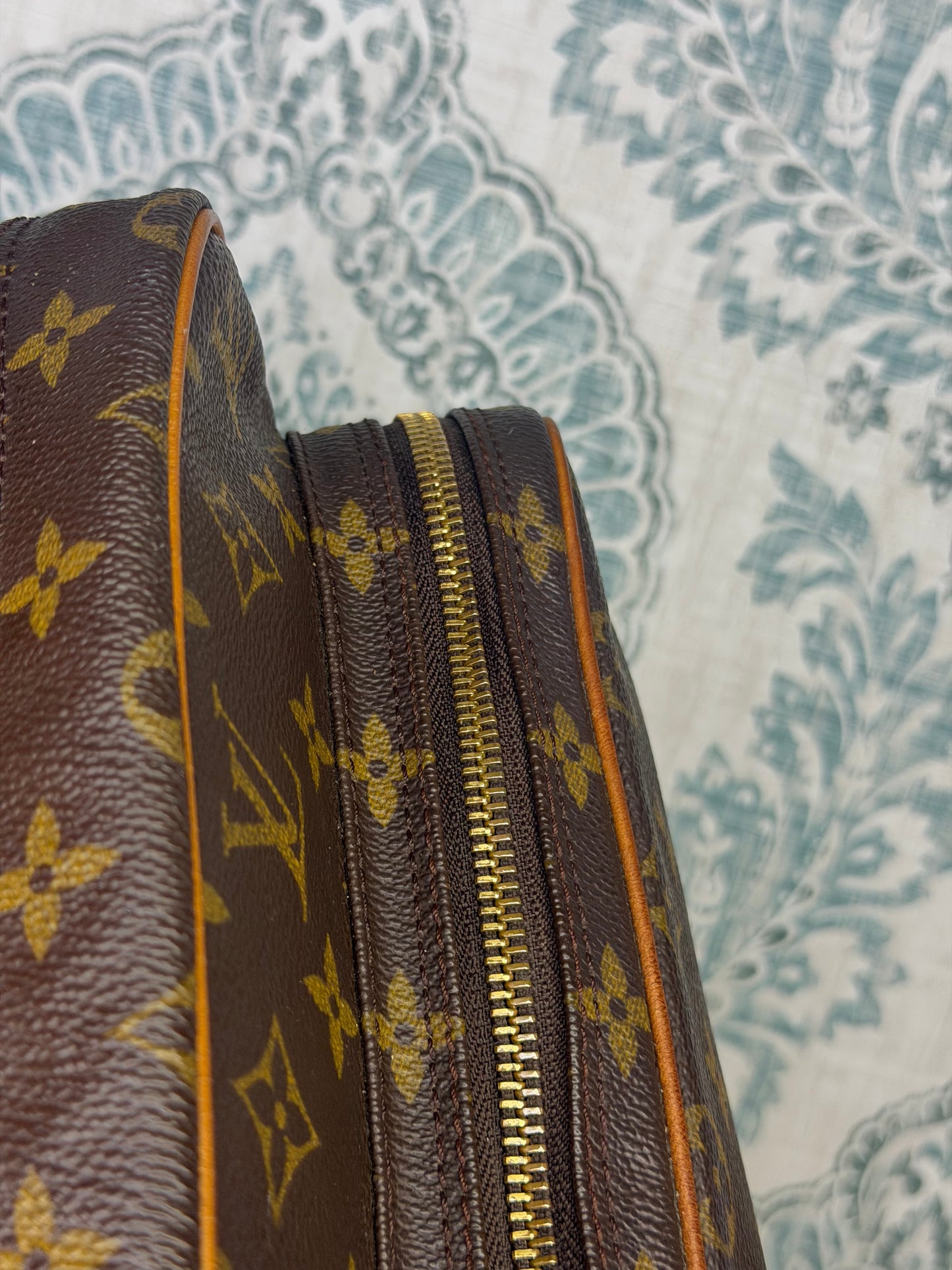 Louis Vuitton Nile PM