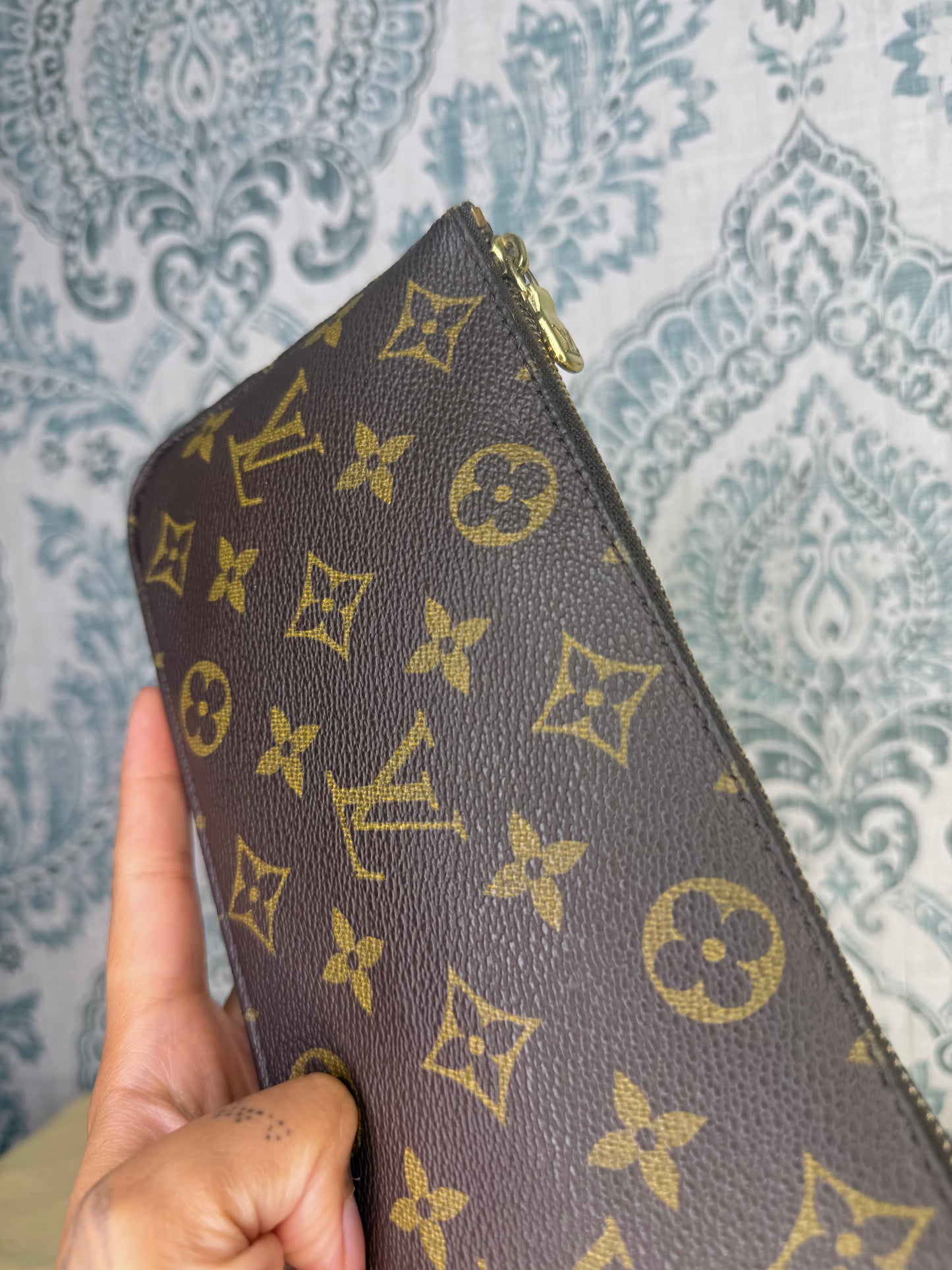 Louis Vuitton Sac Shopping Pouch #1