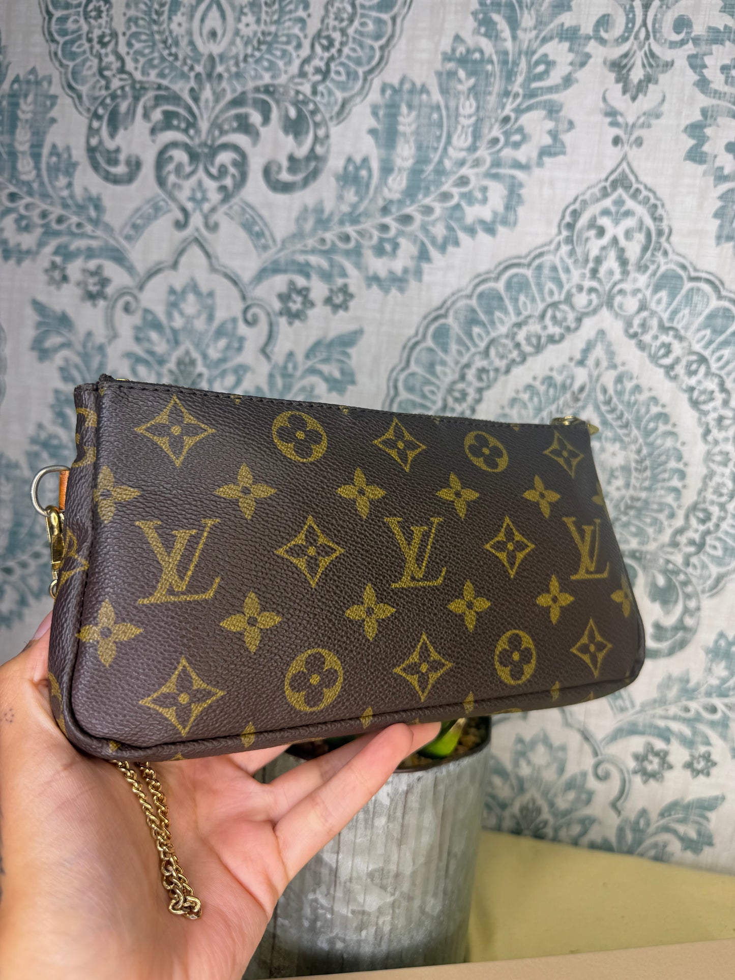 Louis Vuitton Sac Shopping Pouch #1