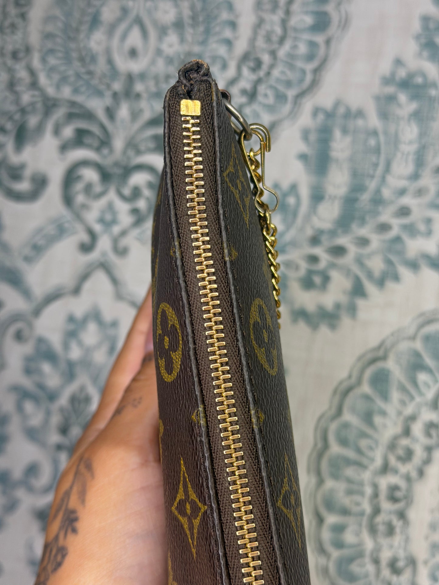 Louis Vuitton Sac Shopping Pouch #1