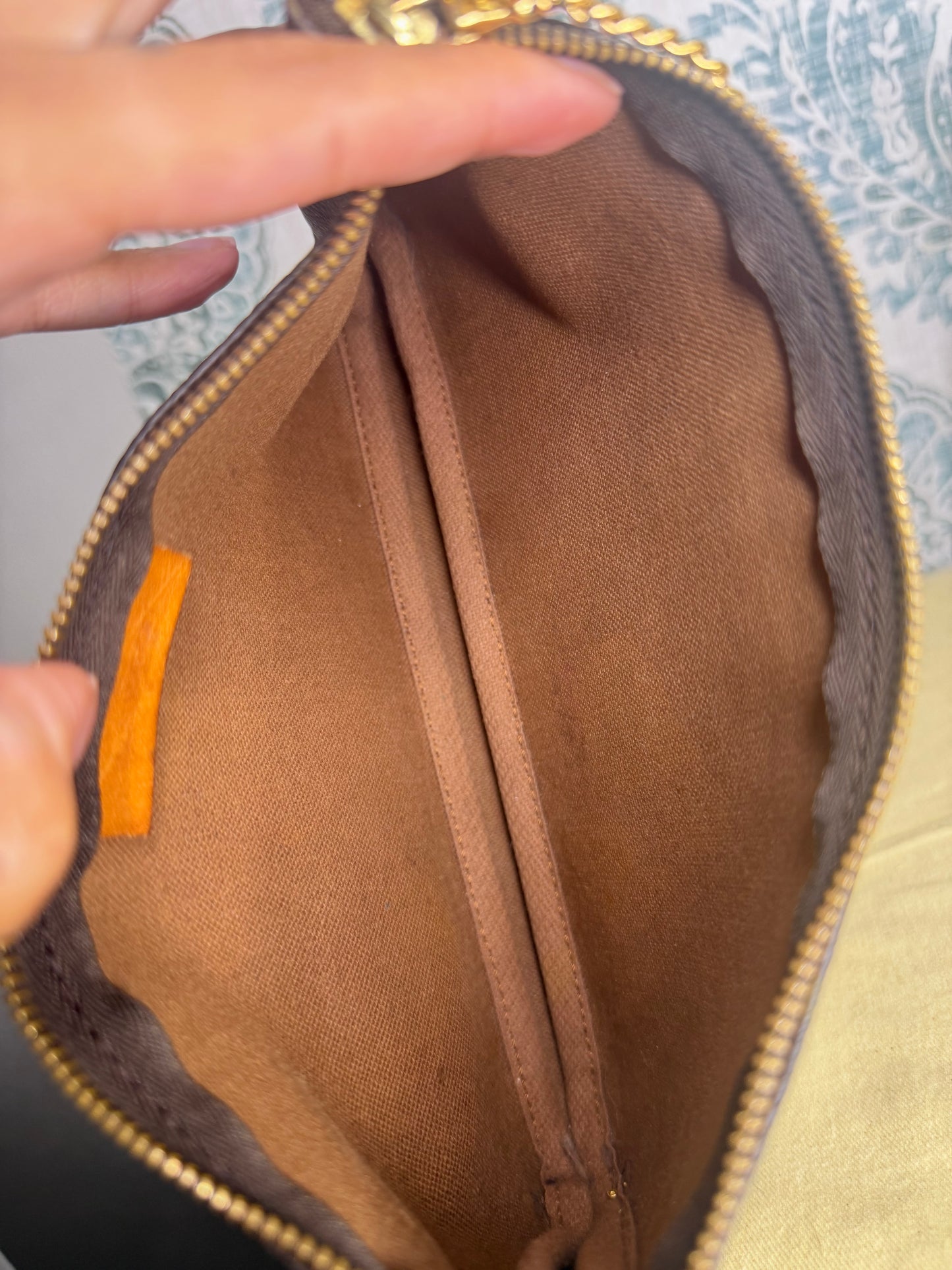Louis Vuitton Sac Shopping Pouch #1