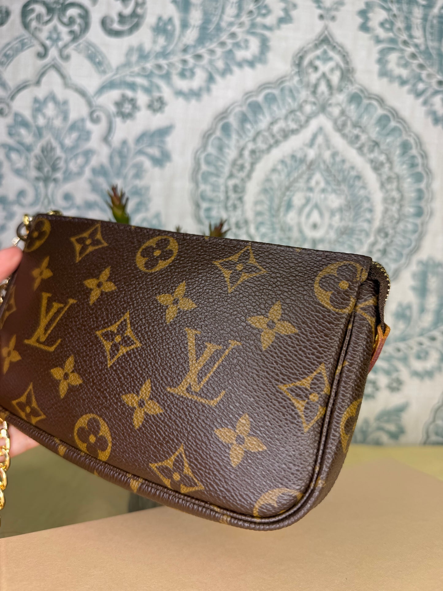 Louis Vuitton Monogram Bucket Pochette #1