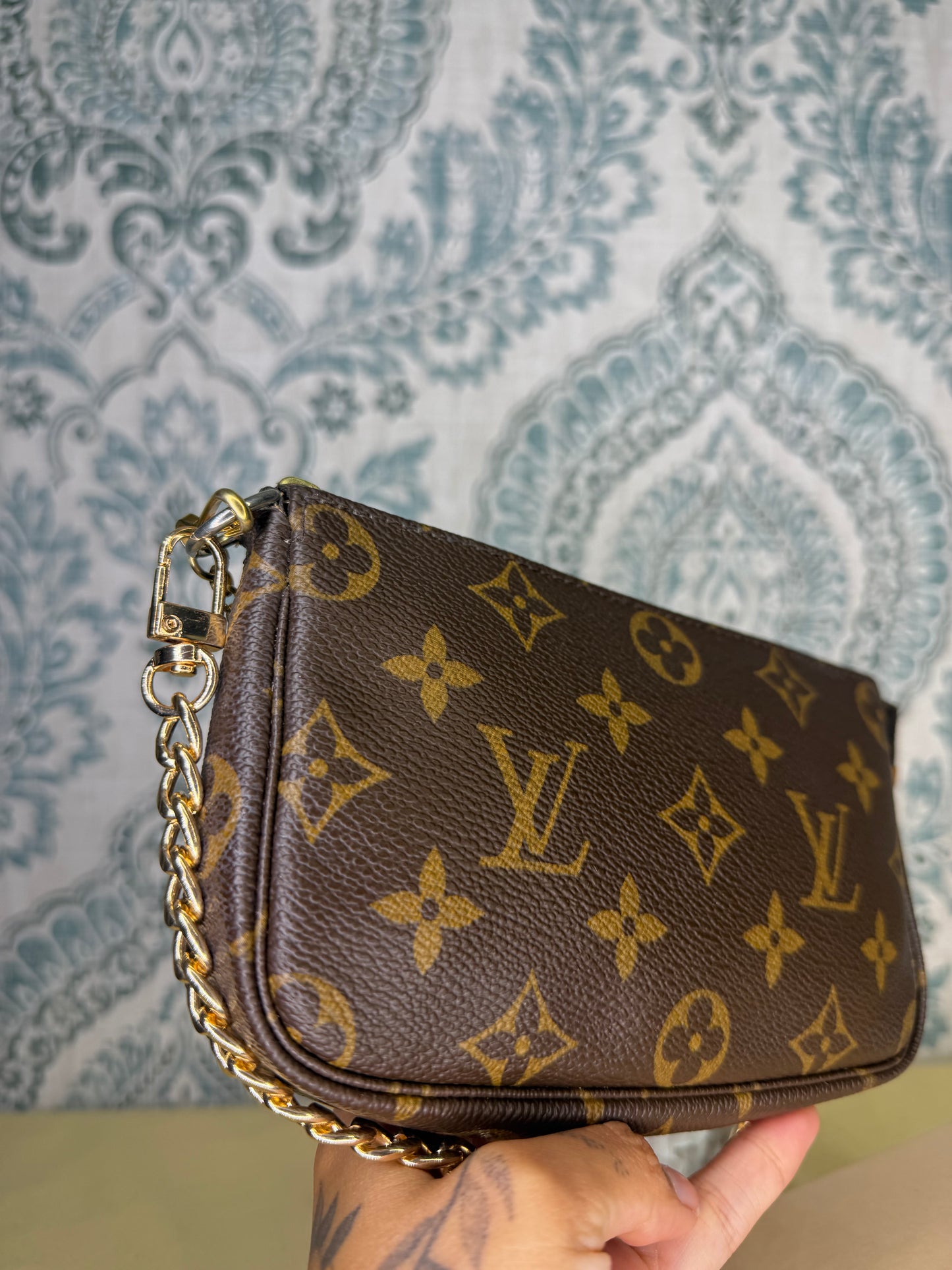 Louis Vuitton Monogram Bucket Pochette #1