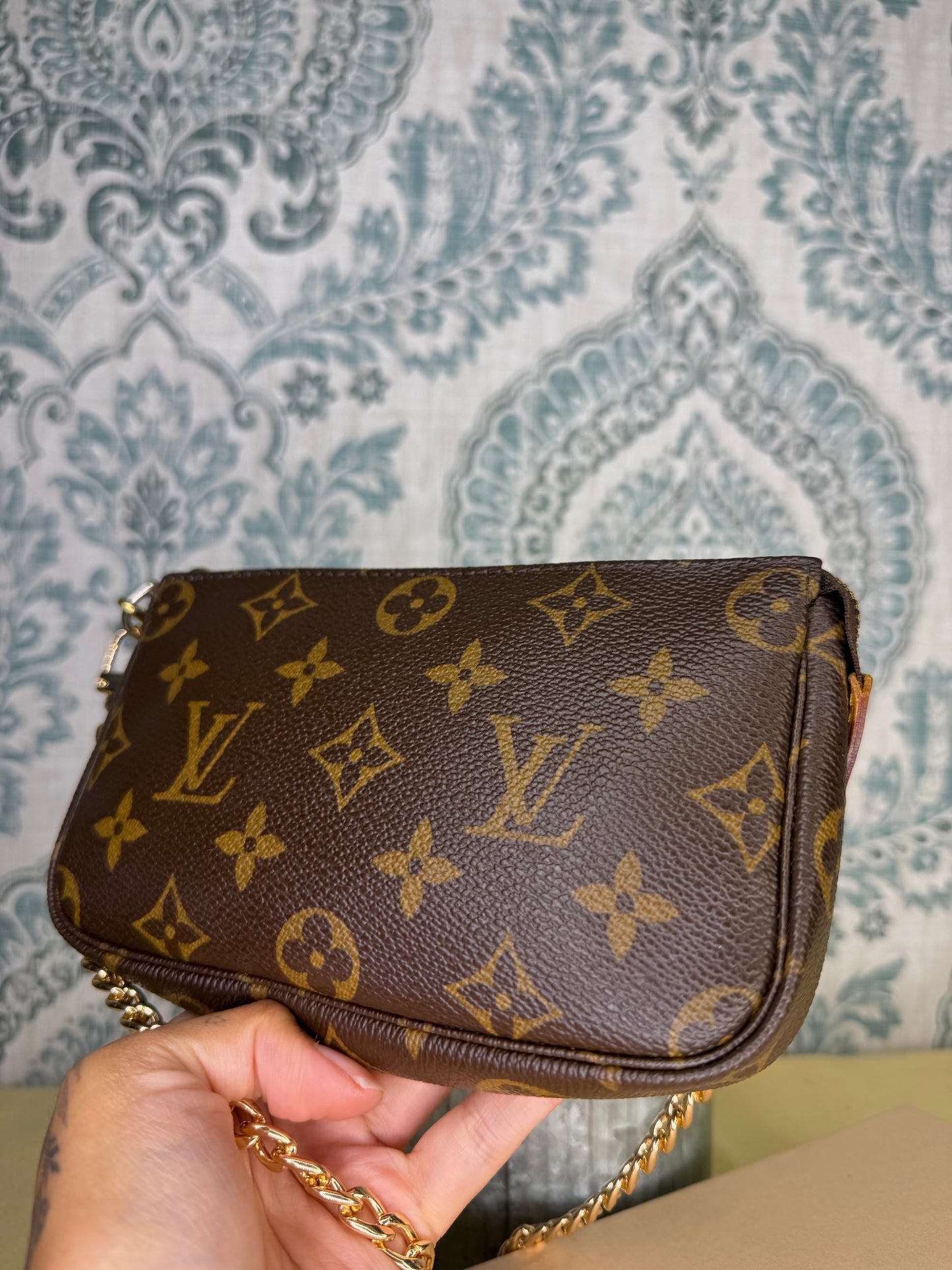 Louis Vuitton Monogram Bucket Pochette #1