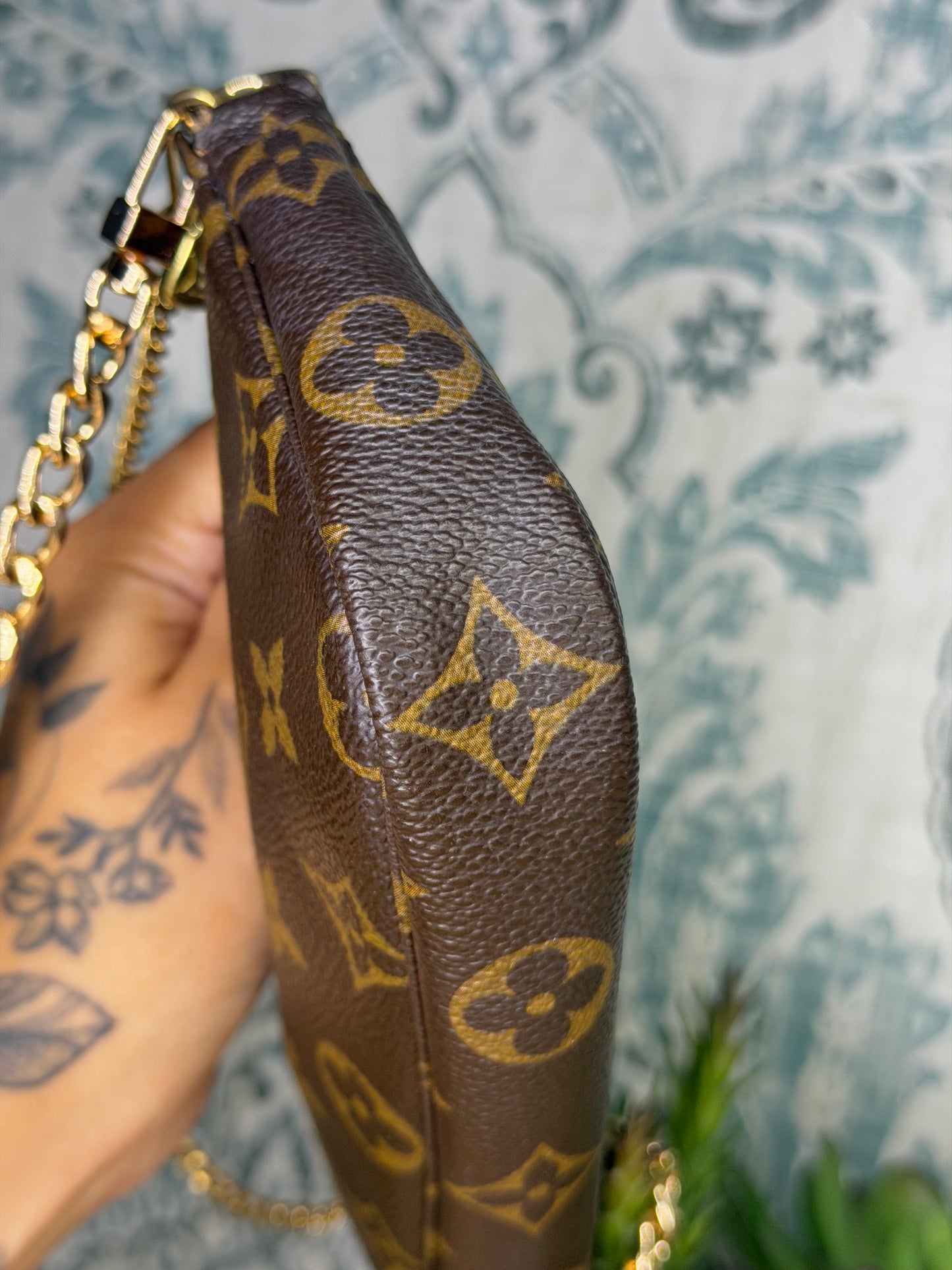 Louis Vuitton Monogram Bucket Pochette #1