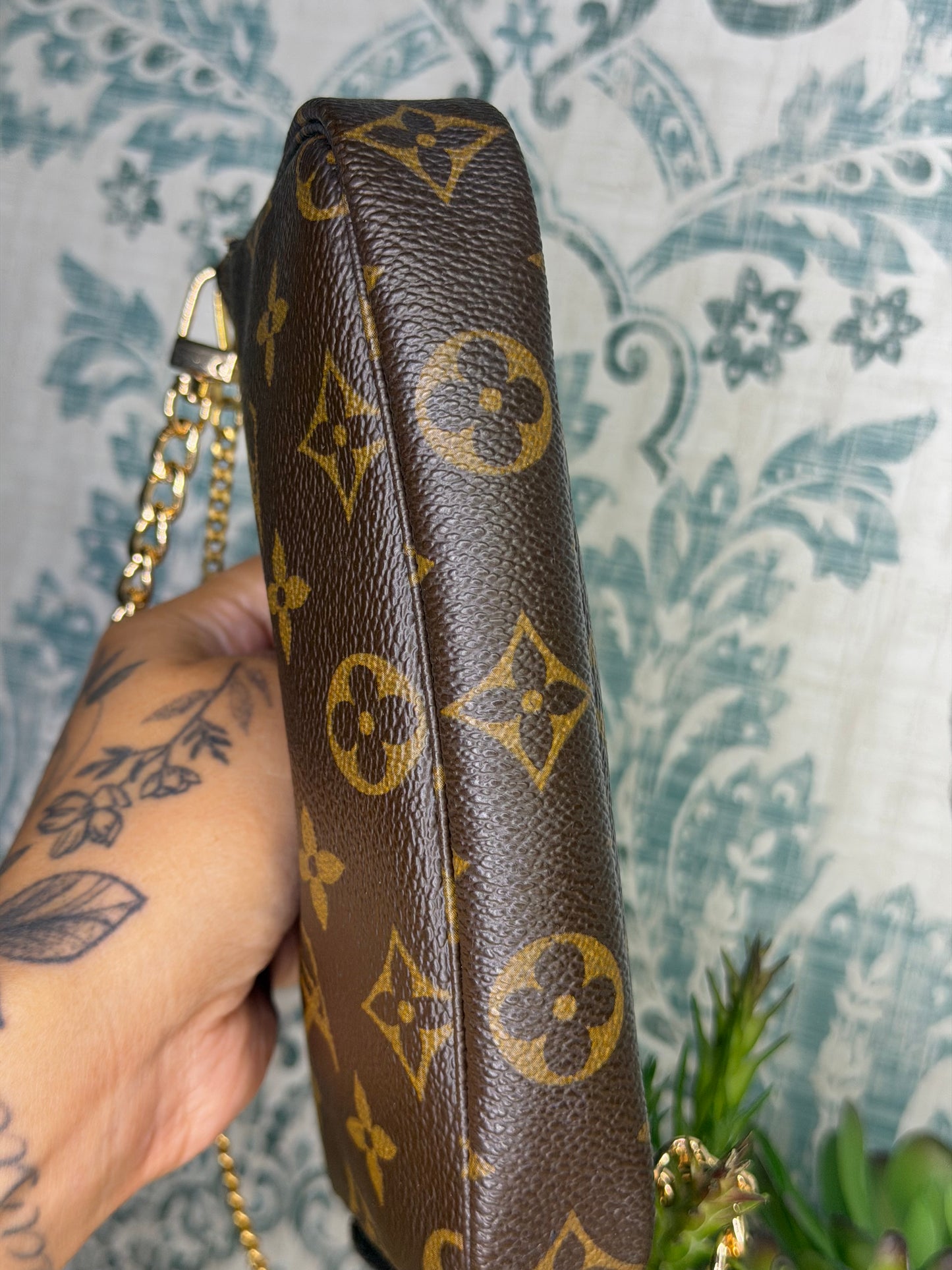Louis Vuitton Monogram Bucket Pochette #1
