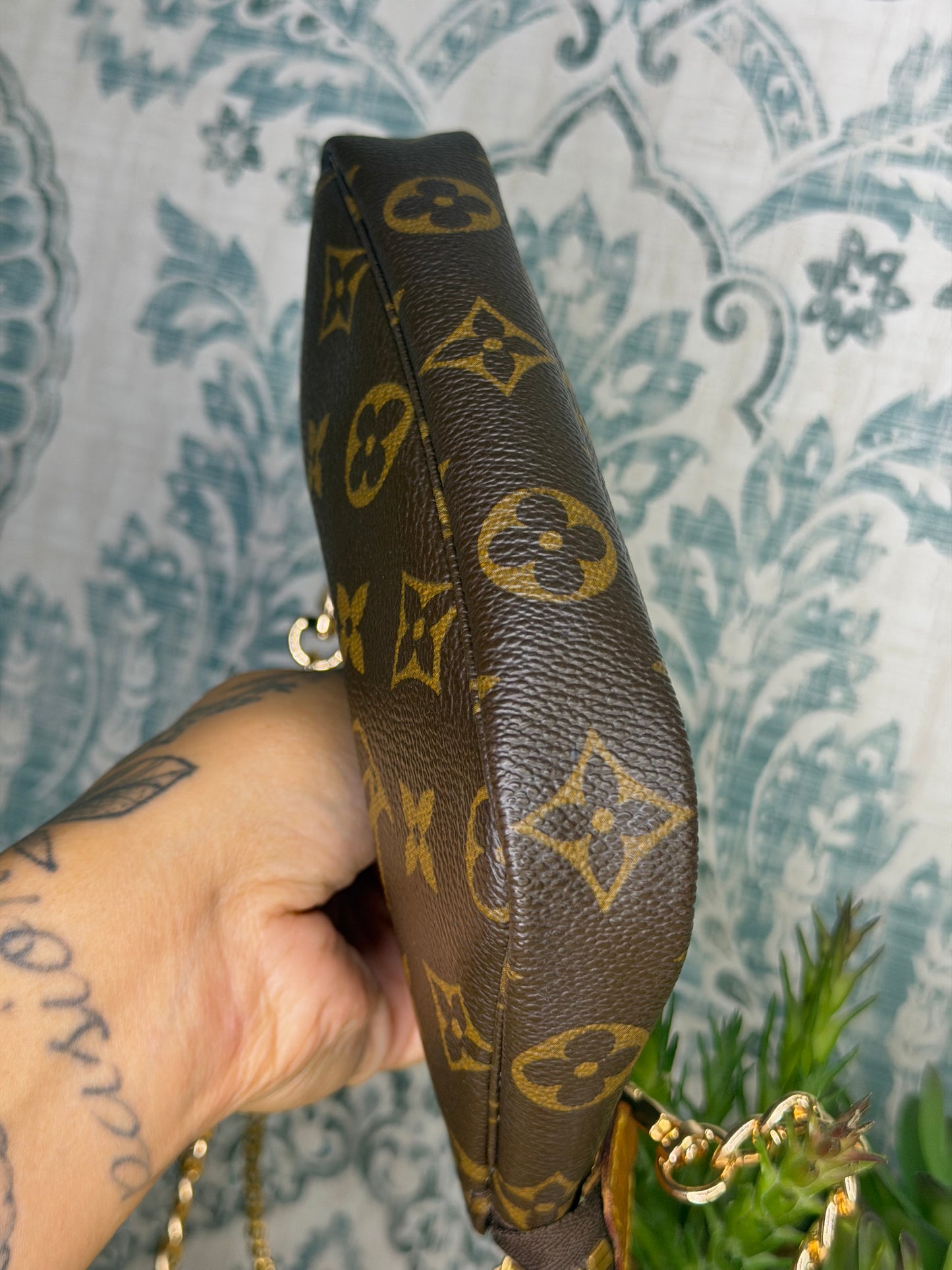 Louis Vuitton Monogram Bucket Pochette #1