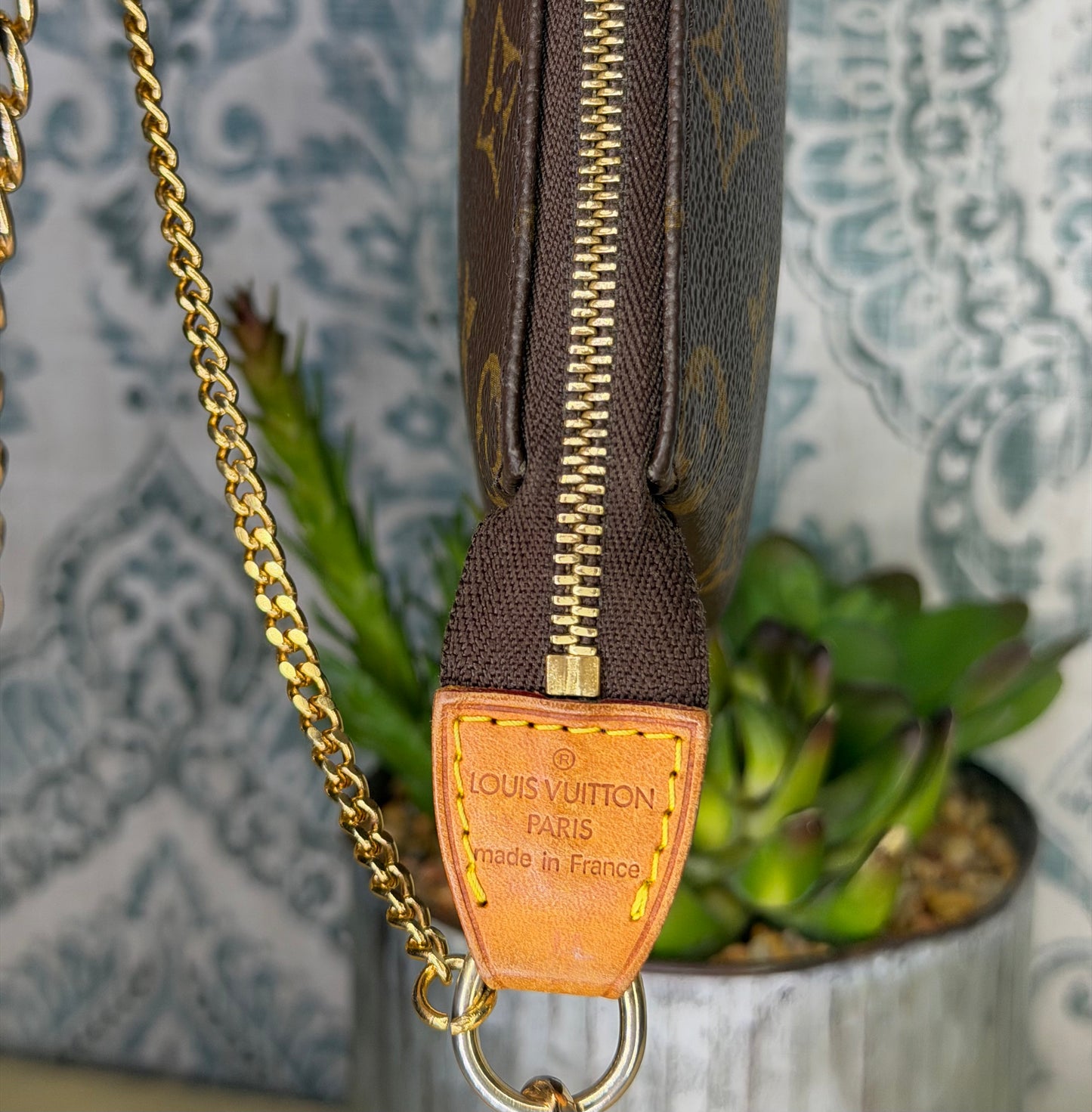 Louis Vuitton Monogram Bucket Pochette #1