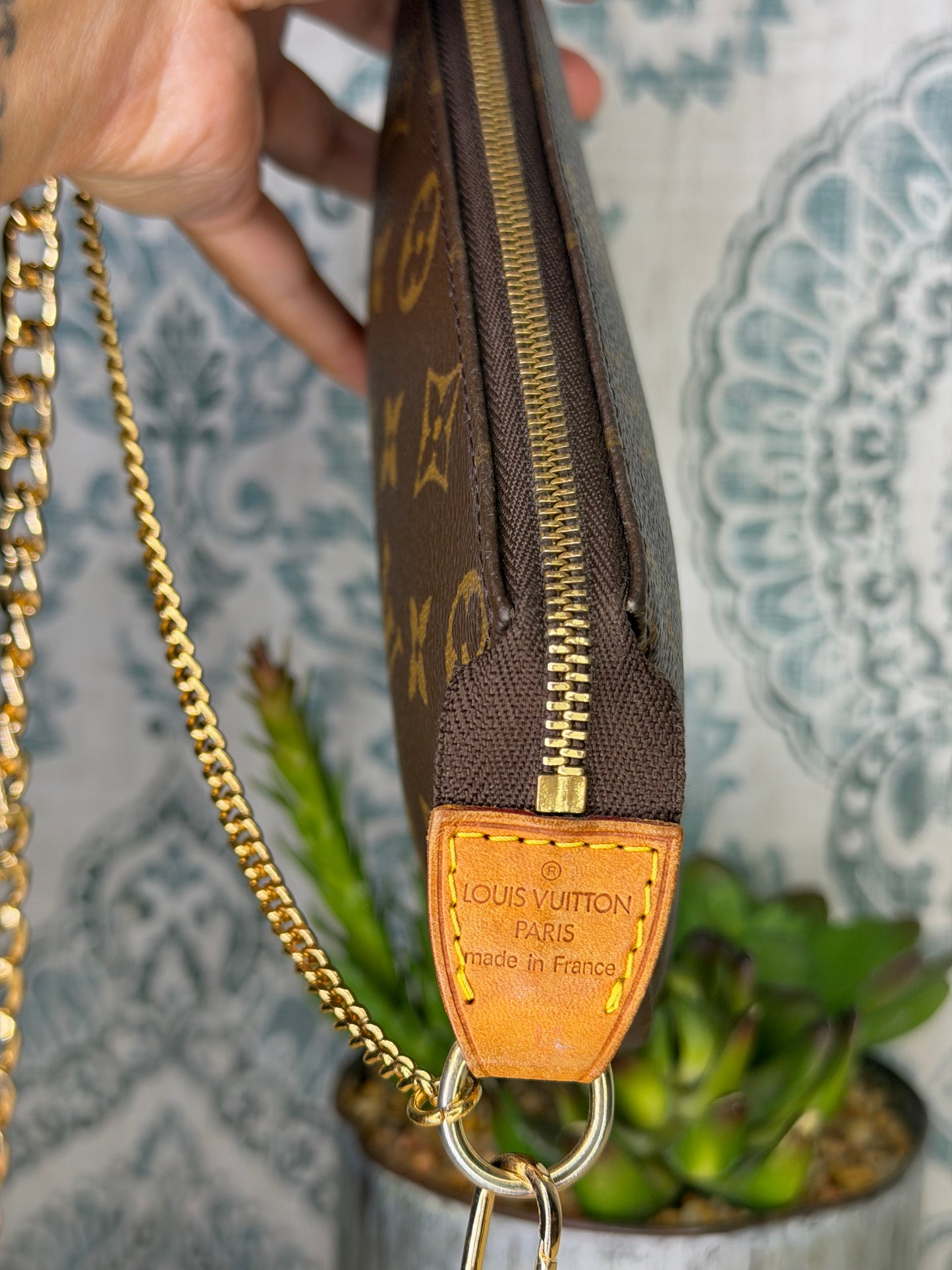 Louis Vuitton Monogram Bucket Pochette #1