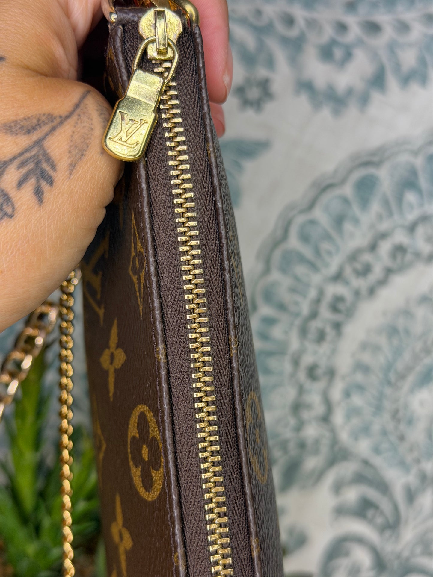 Louis Vuitton Monogram Bucket Pochette #1