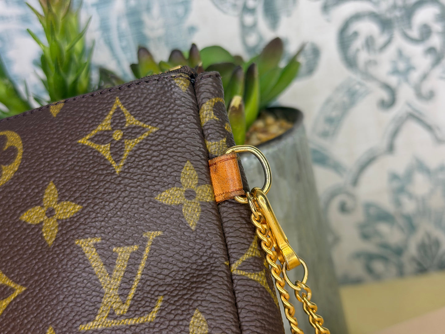 Louis Vuitton Sac Shopping Pouch #2
