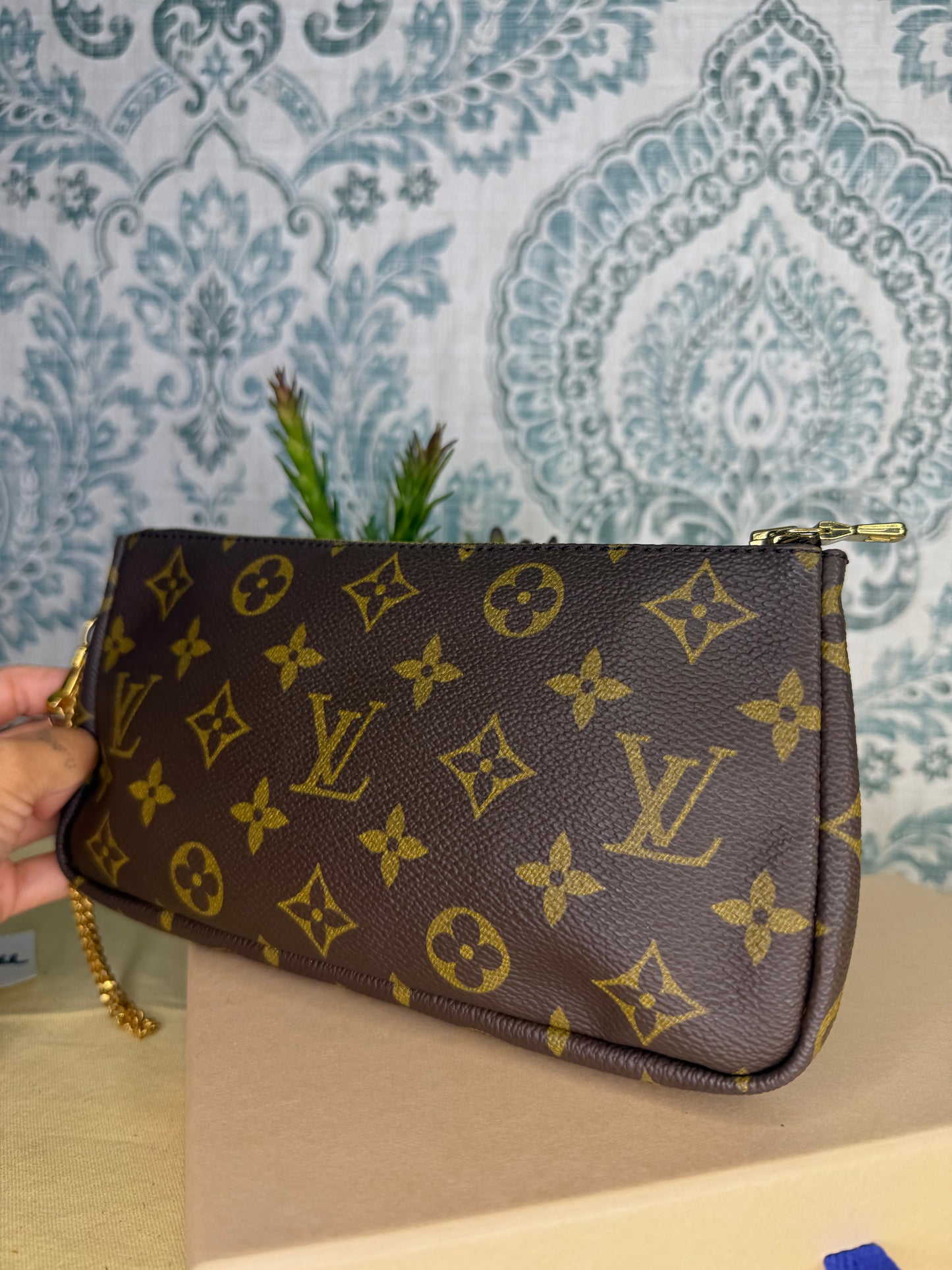 Louis Vuitton Sac Shopping Pouch #2