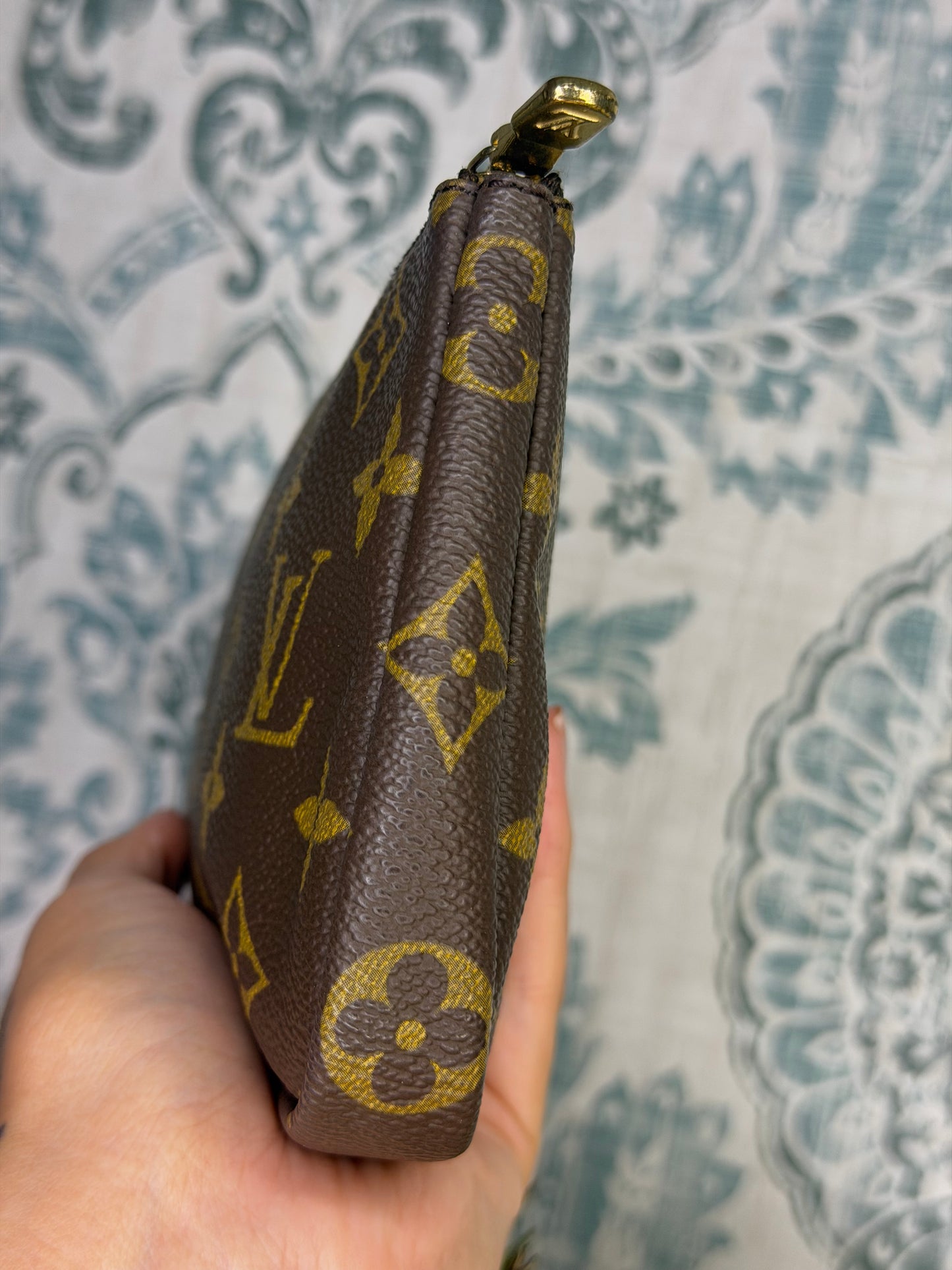 Louis Vuitton Sac Shopping Pouch #2