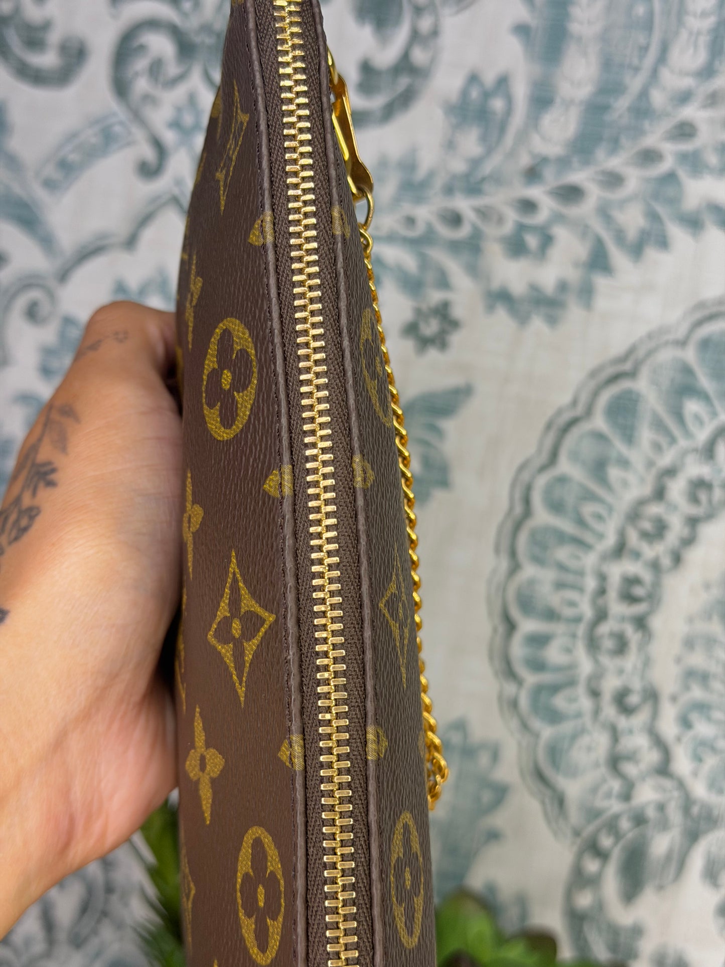 Louis Vuitton Sac Shopping Pouch #2
