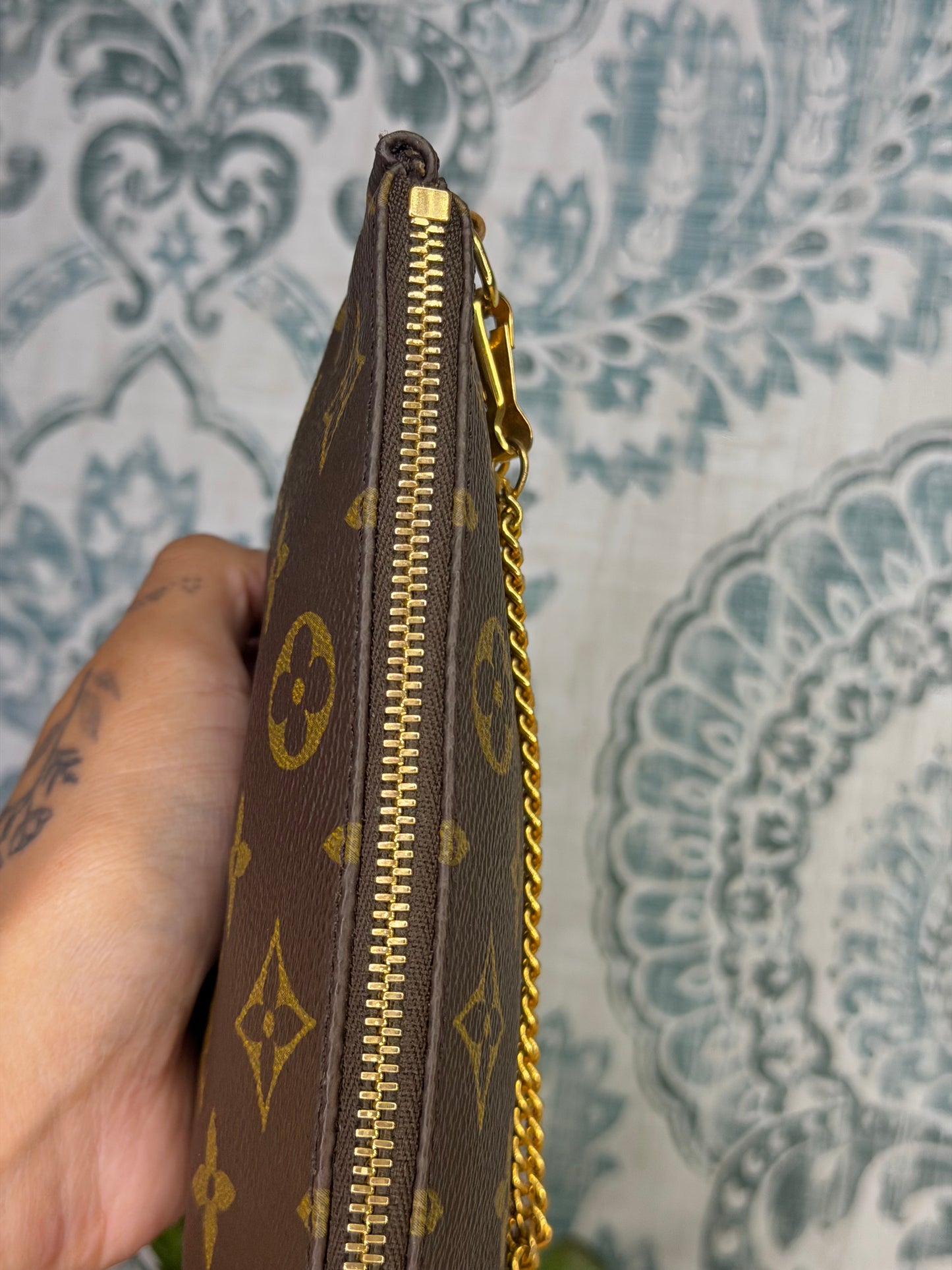 Louis Vuitton Sac Shopping Pouch #2