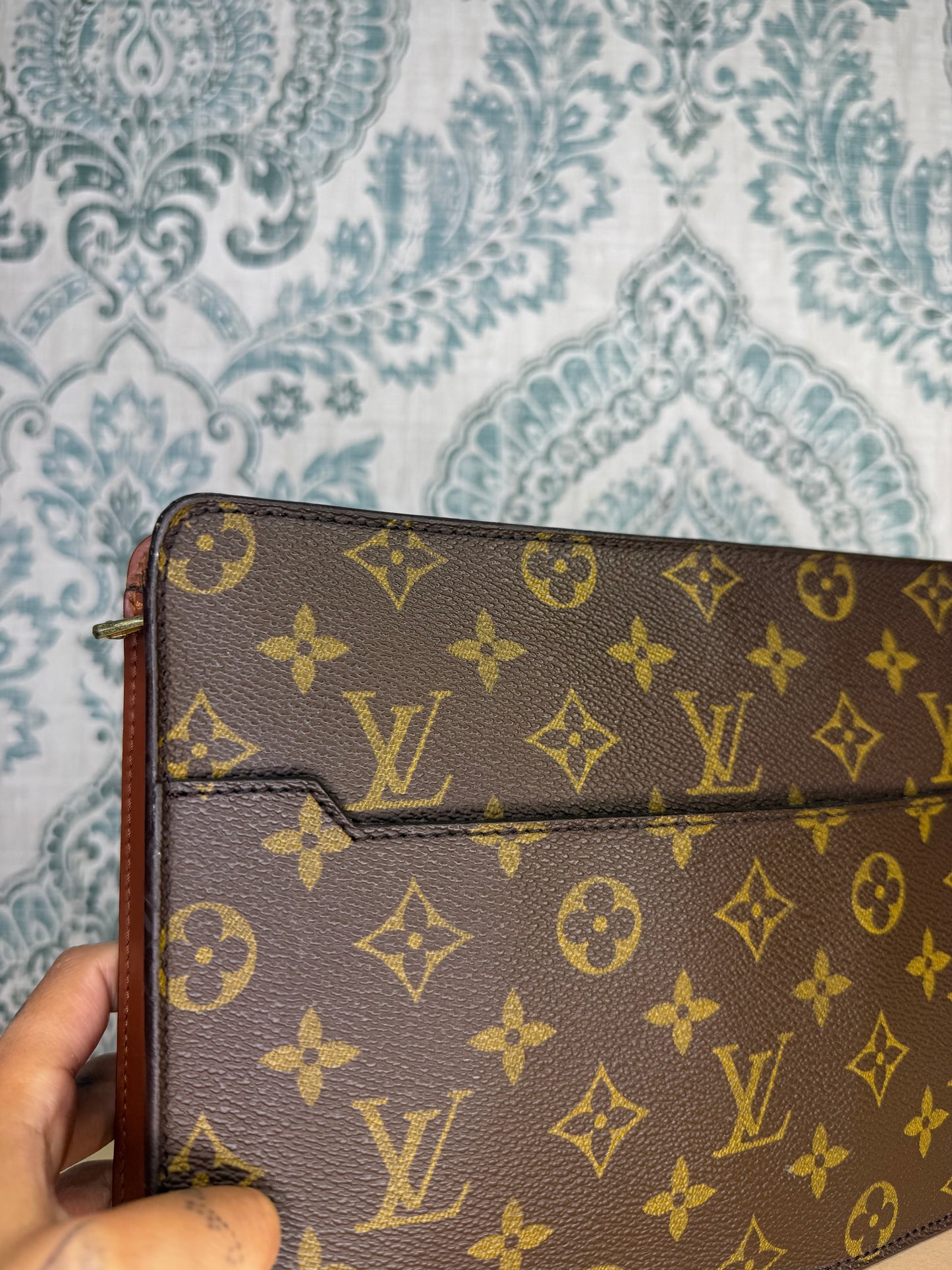 Louis Vuitton Pochette Homme Clutch
