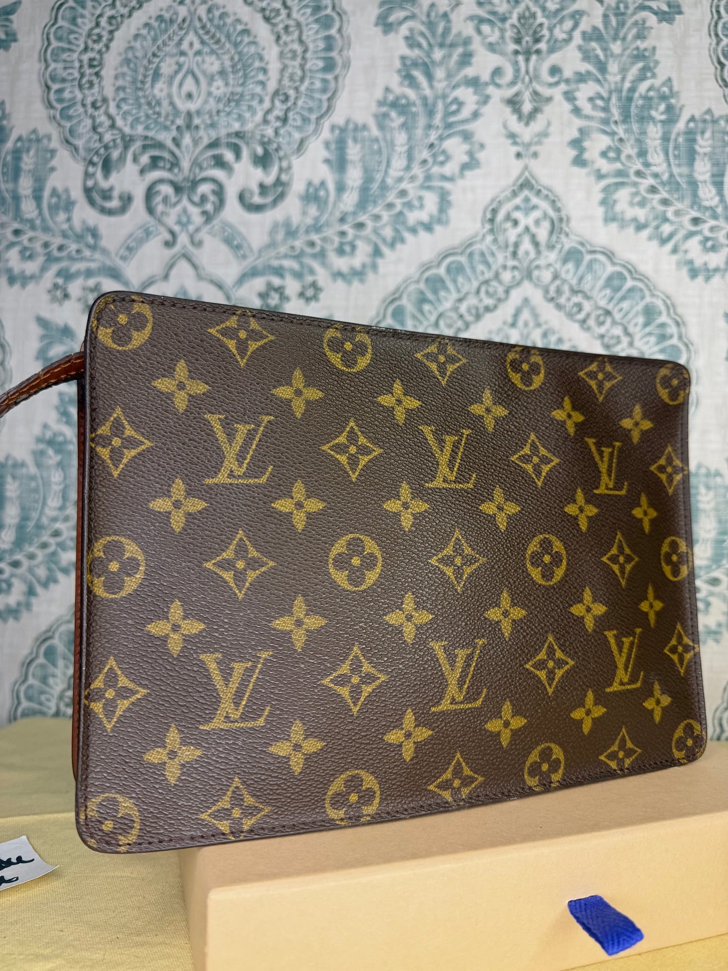 Louis Vuitton Pochette Homme Clutch