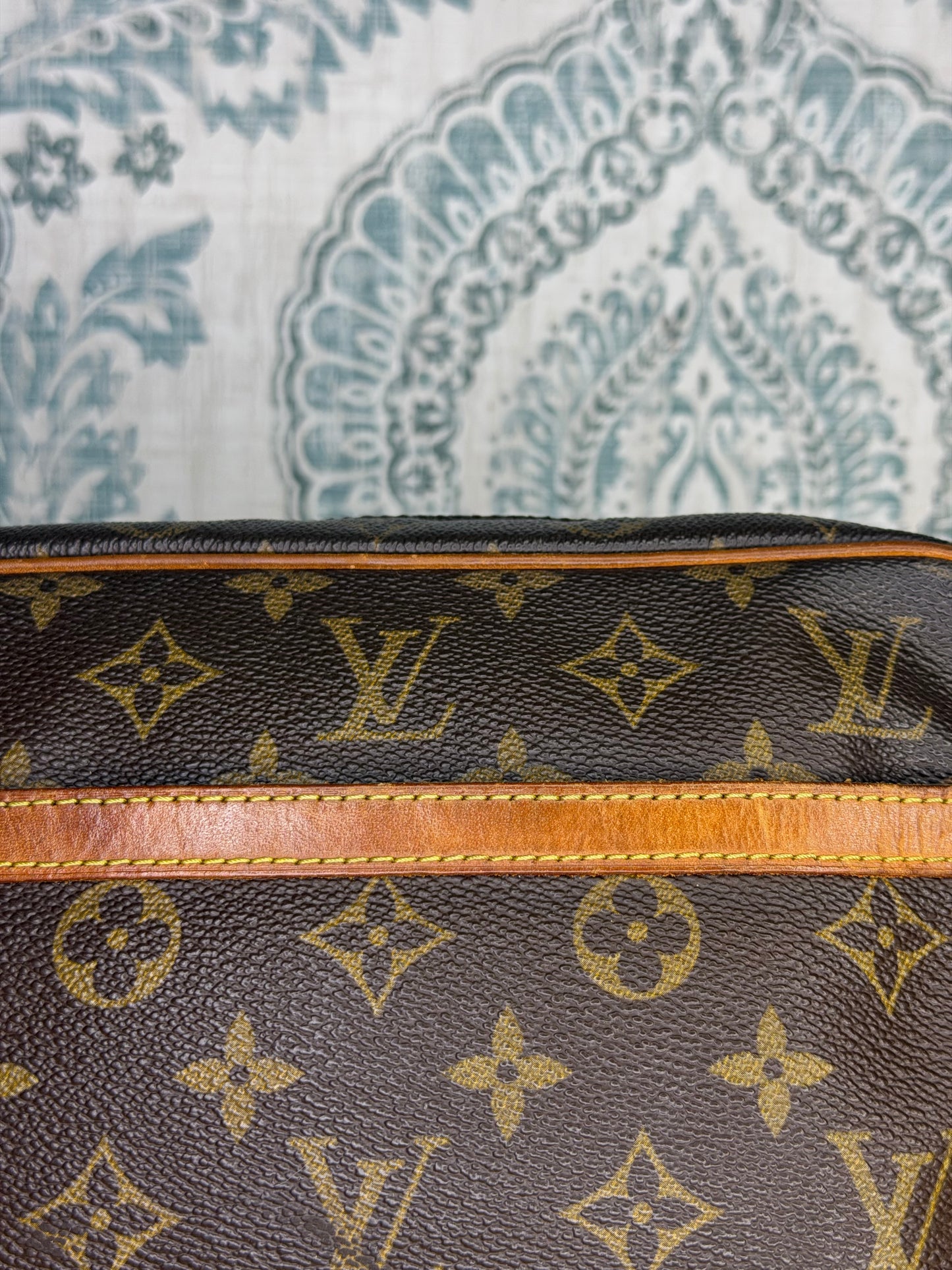Louis Vuitton Compiegne 23