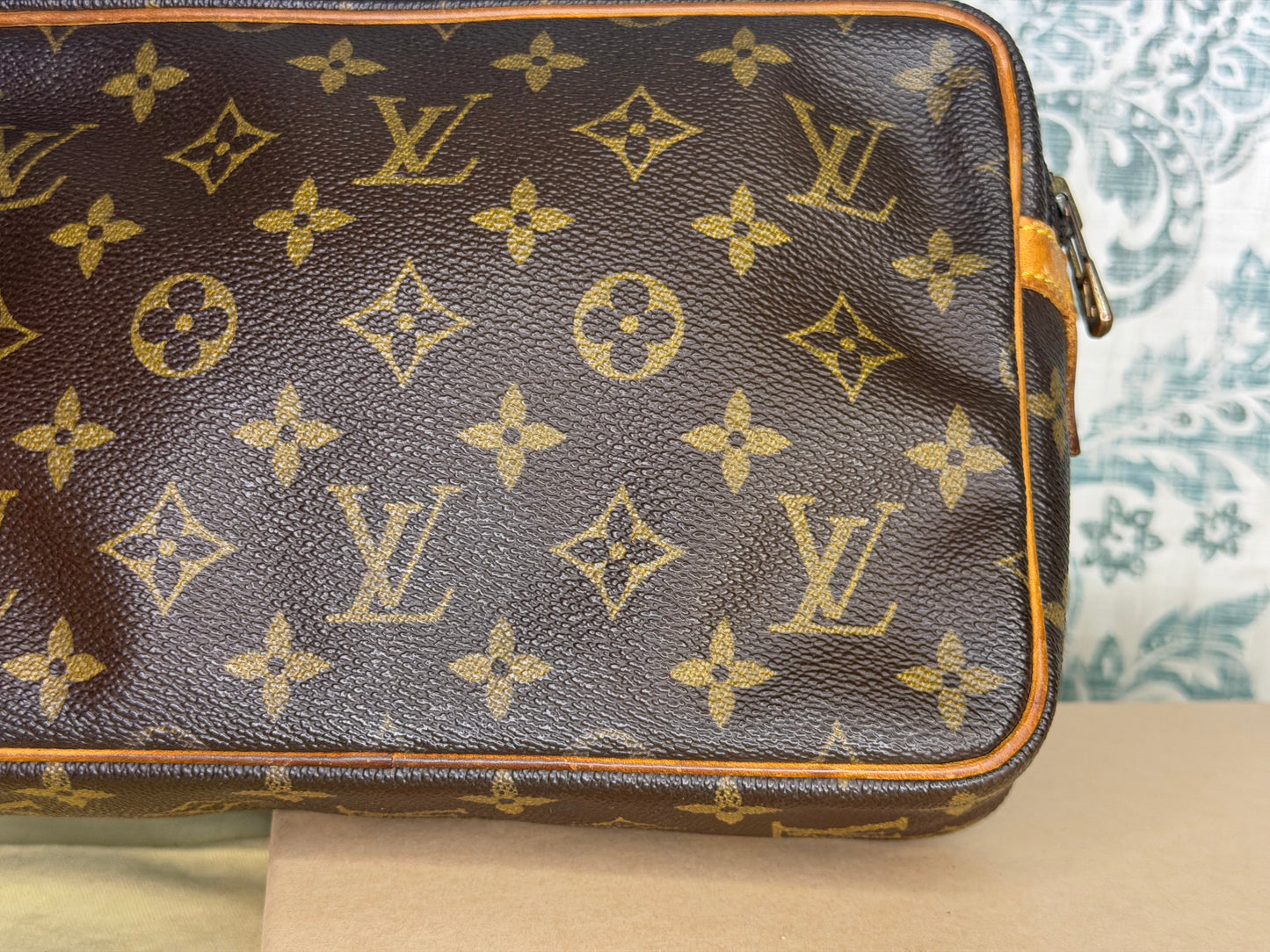 Louis Vuitton Compiegne 23