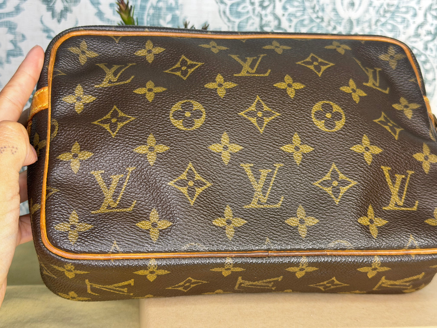 Louis Vuitton Compiegne 23