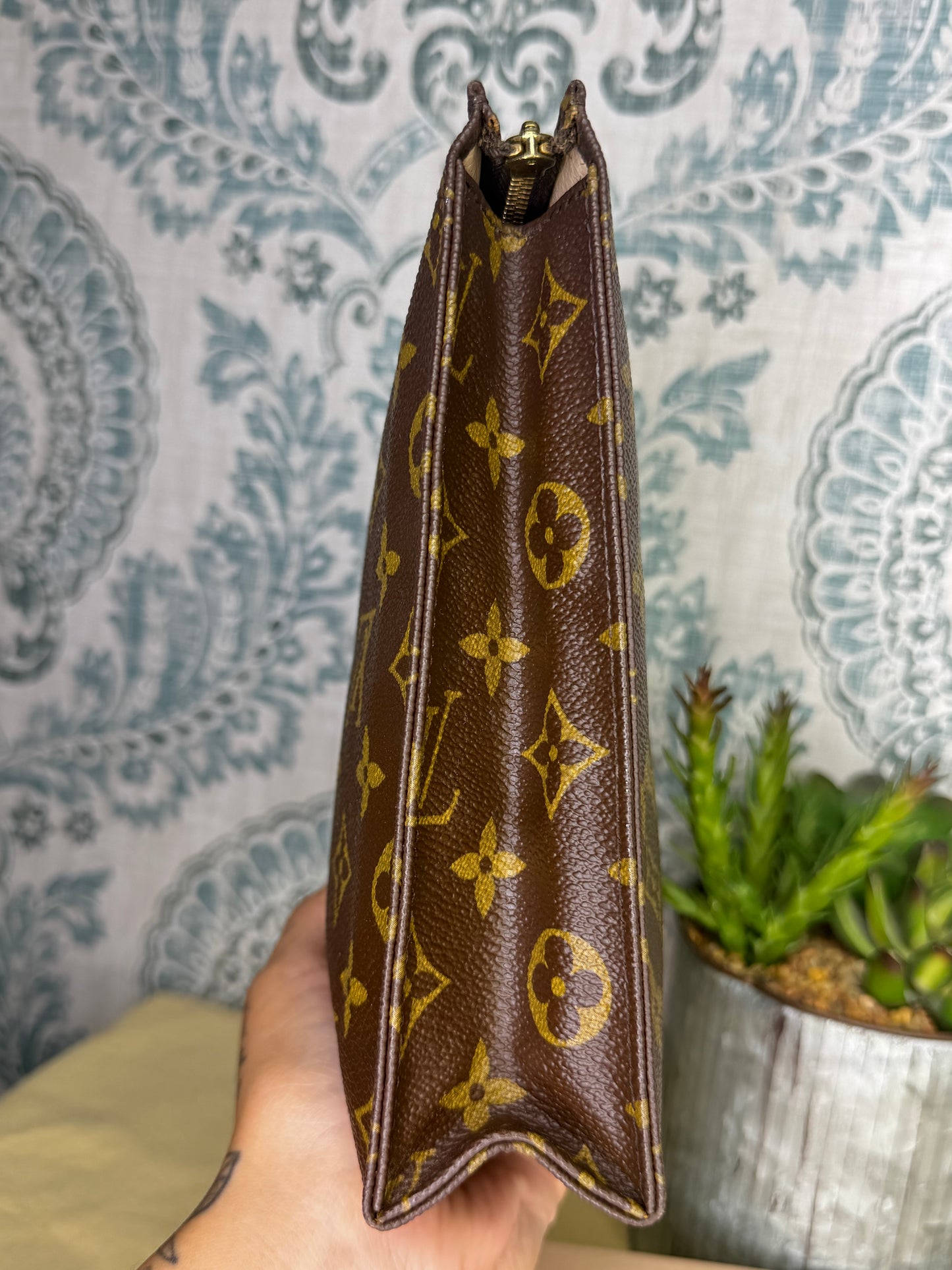 Louis Vuitton Monogram Toiletry 26 #2