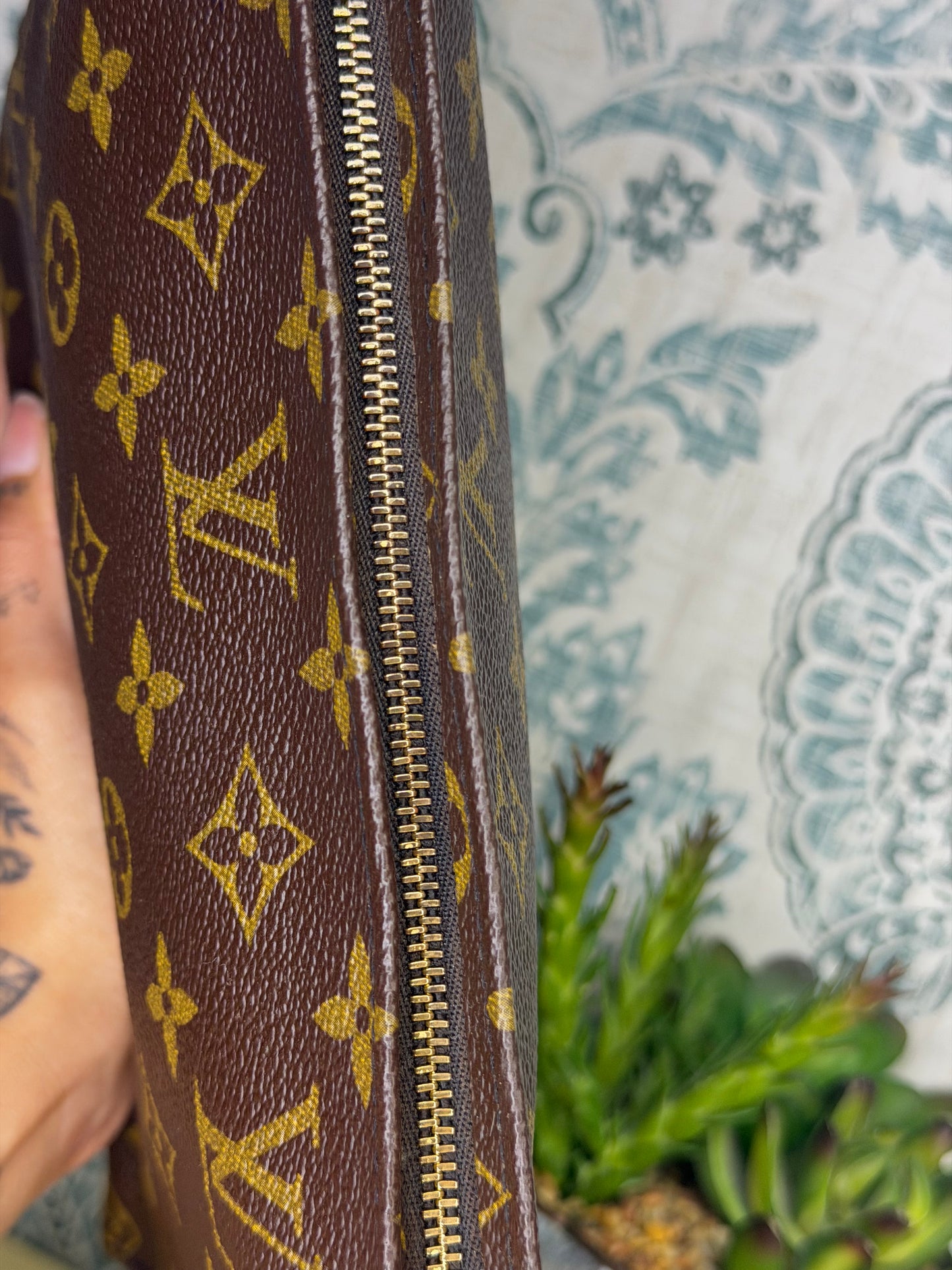 Louis Vuitton Monogram Toiletry 26 #2