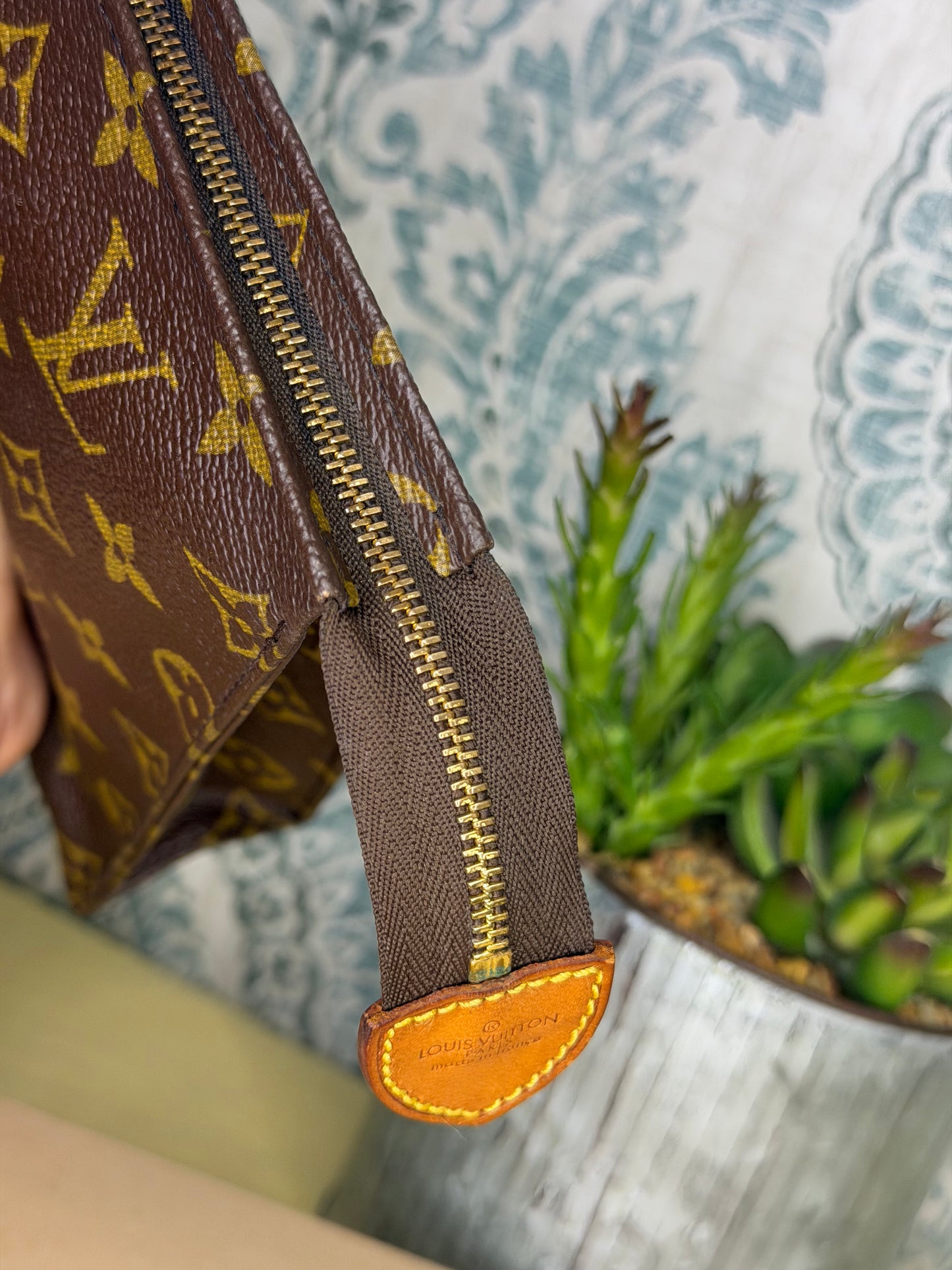 Louis Vuitton Monogram Toiletry 26 #2