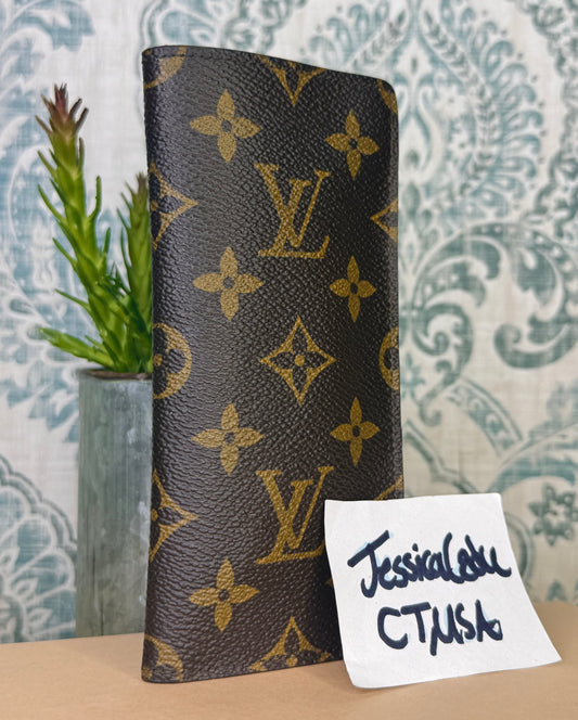 Louis Vuitton Etui Lunette Glasses Case