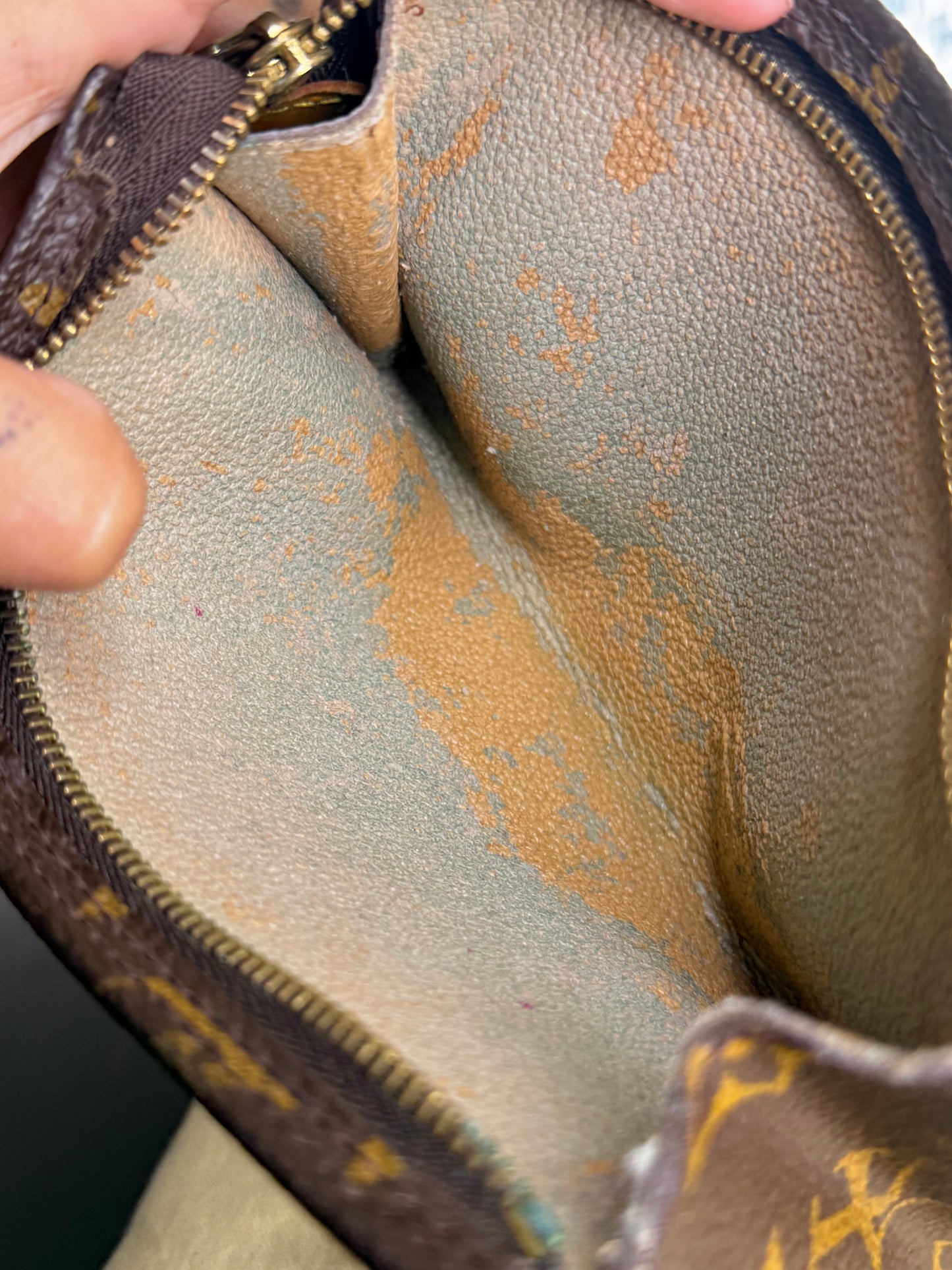 Louis Vuitton Monogram Bucket PM Pochette #3