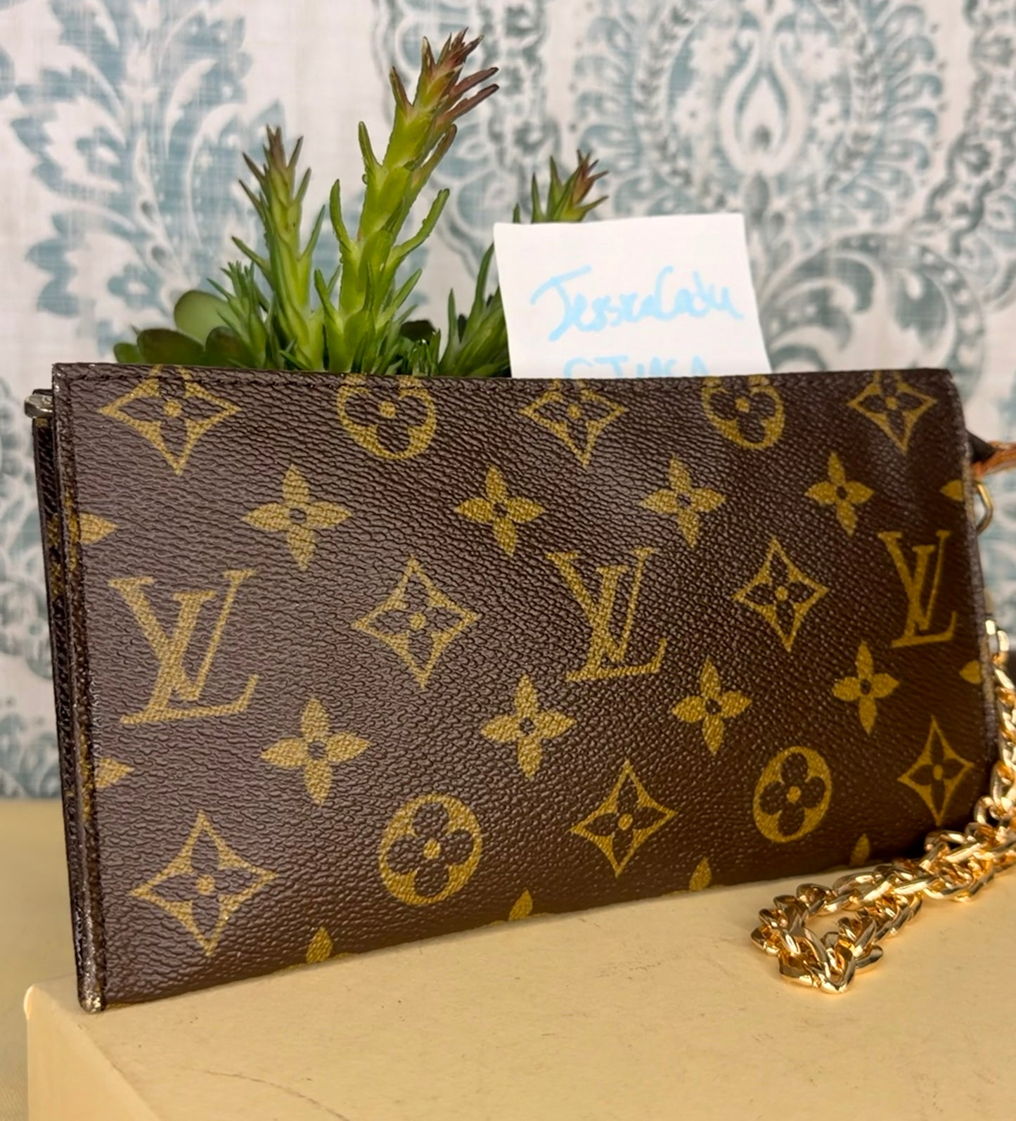 Louis Vuitton Monogram Bucket GM Pochette