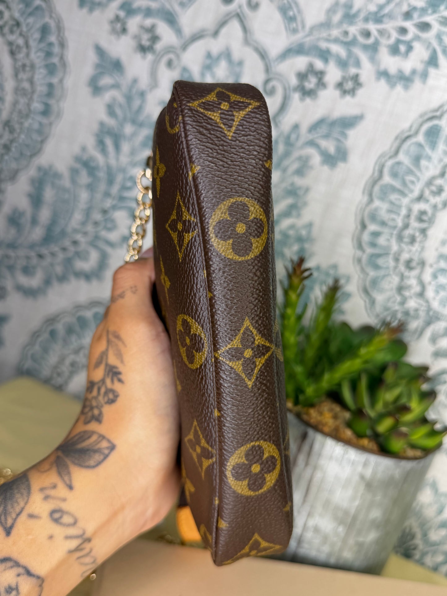 Louis Vuitton Monogram Bucket Pochette #2