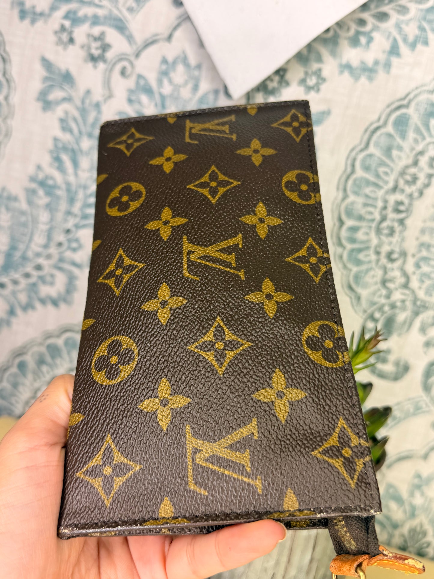 Louis Vuitton Monogram Bucket GM Pochette