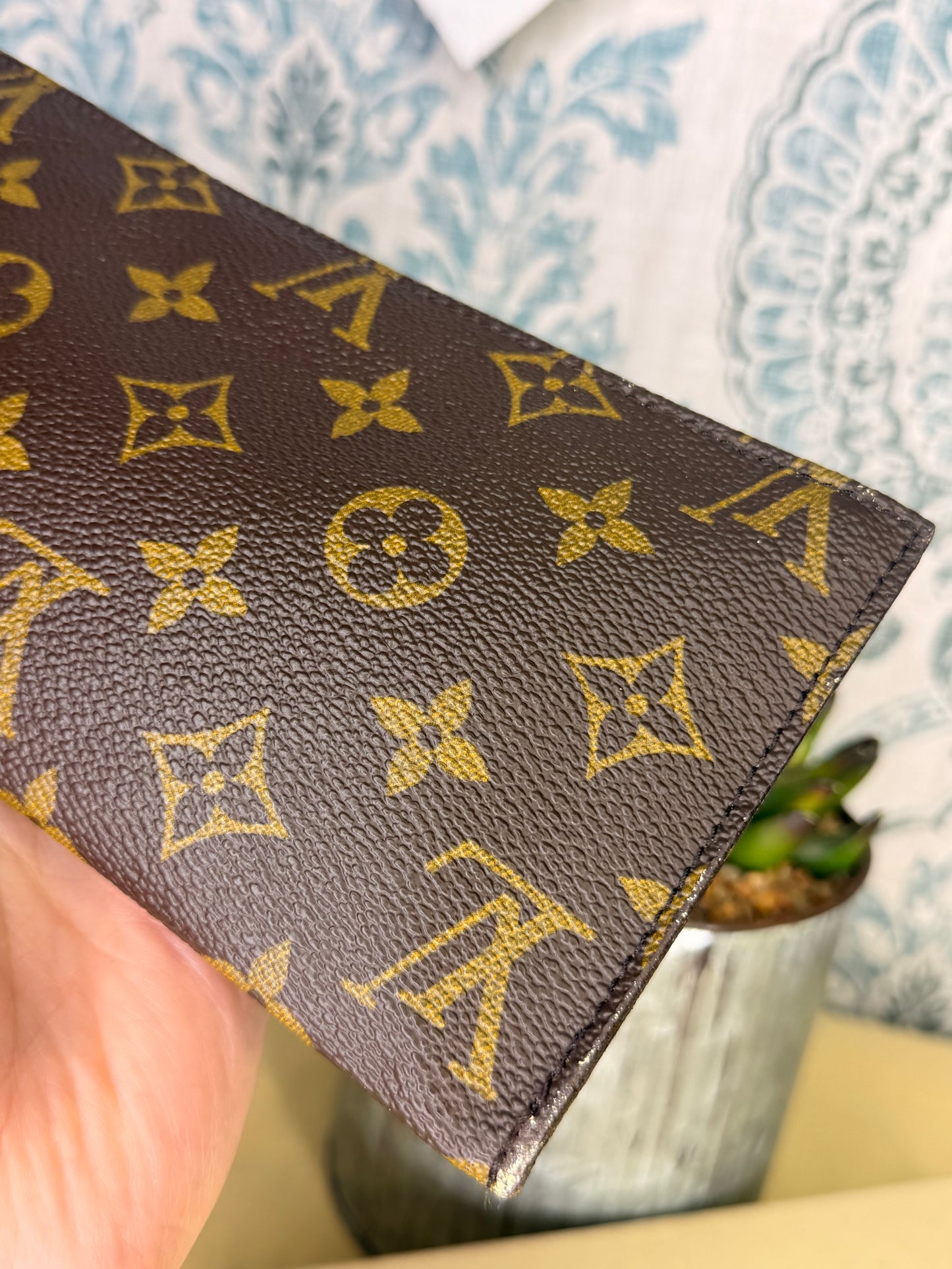 Louis Vuitton Monogram Bucket GM Pochette
