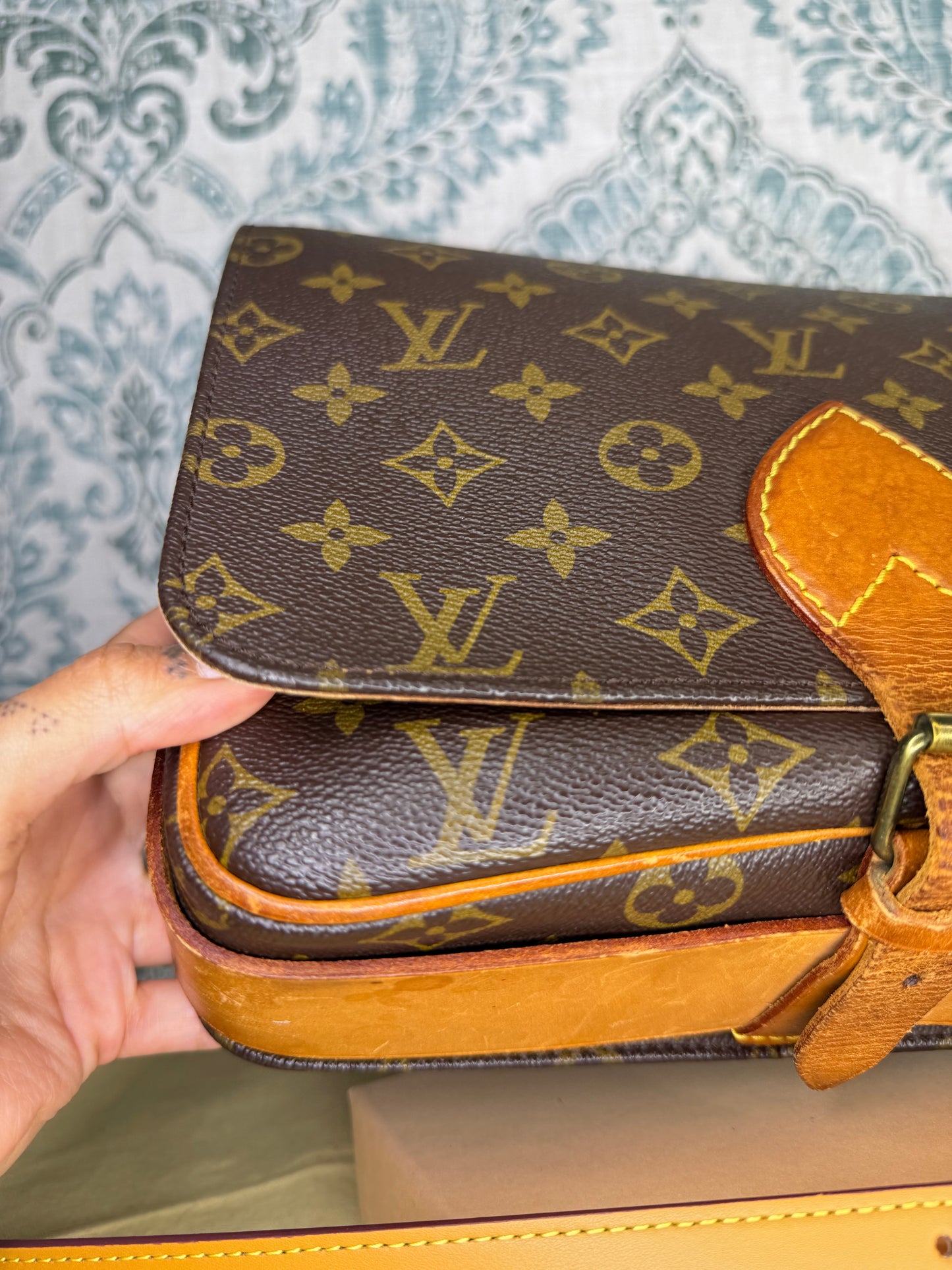 Louis Vuitton Cartouchiere GM