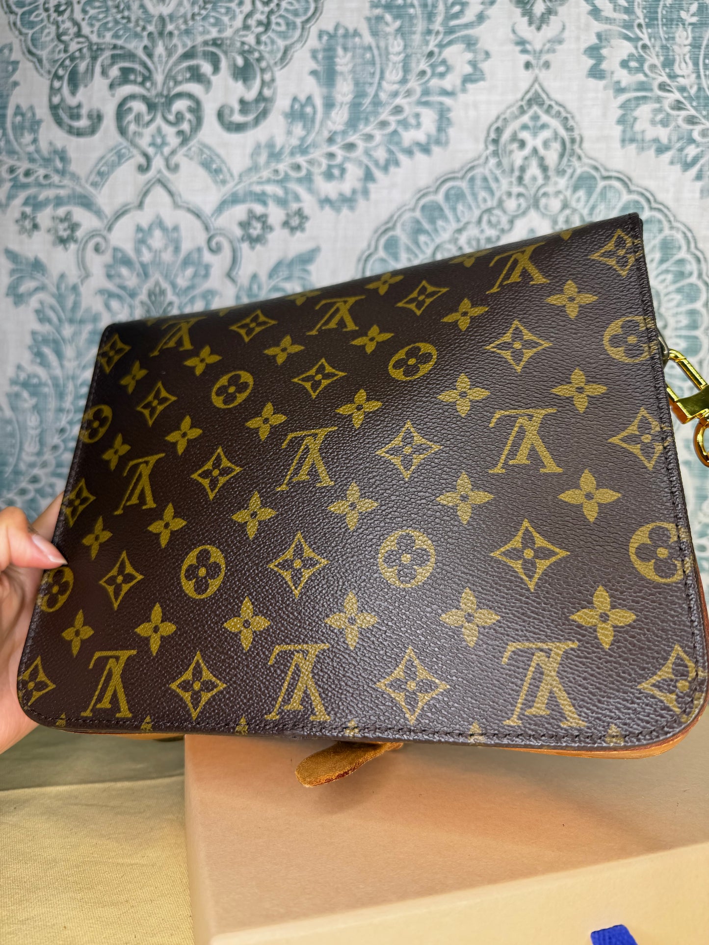 Louis Vuitton Cartouchiere GM