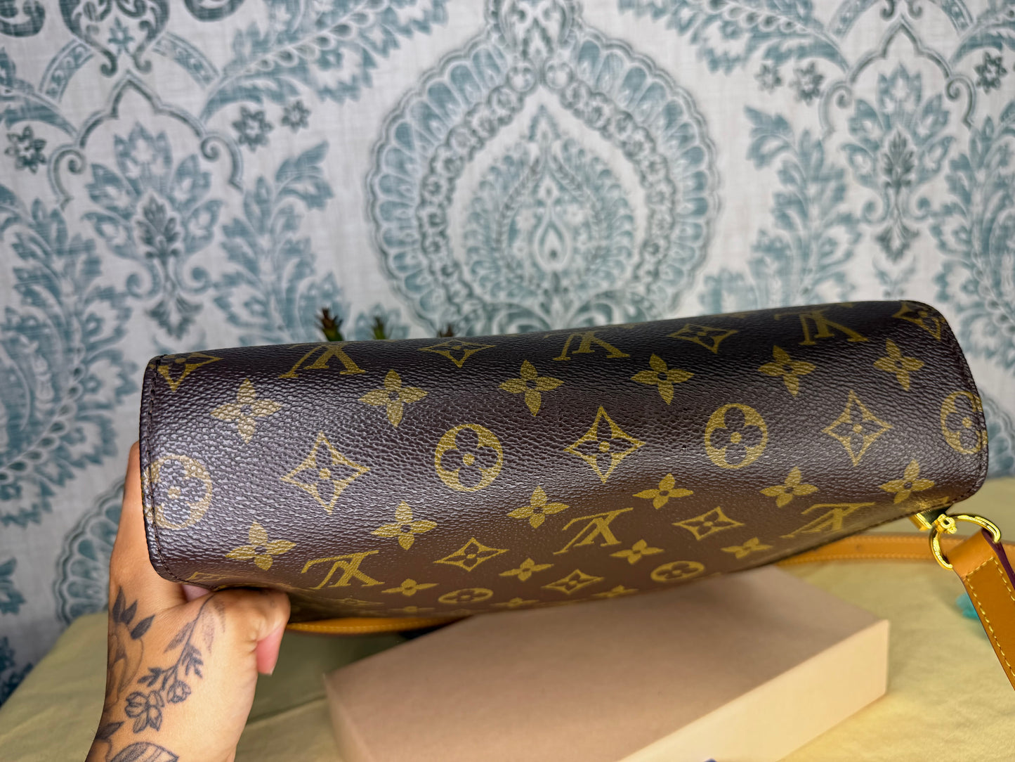 Louis Vuitton Cartouchiere GM