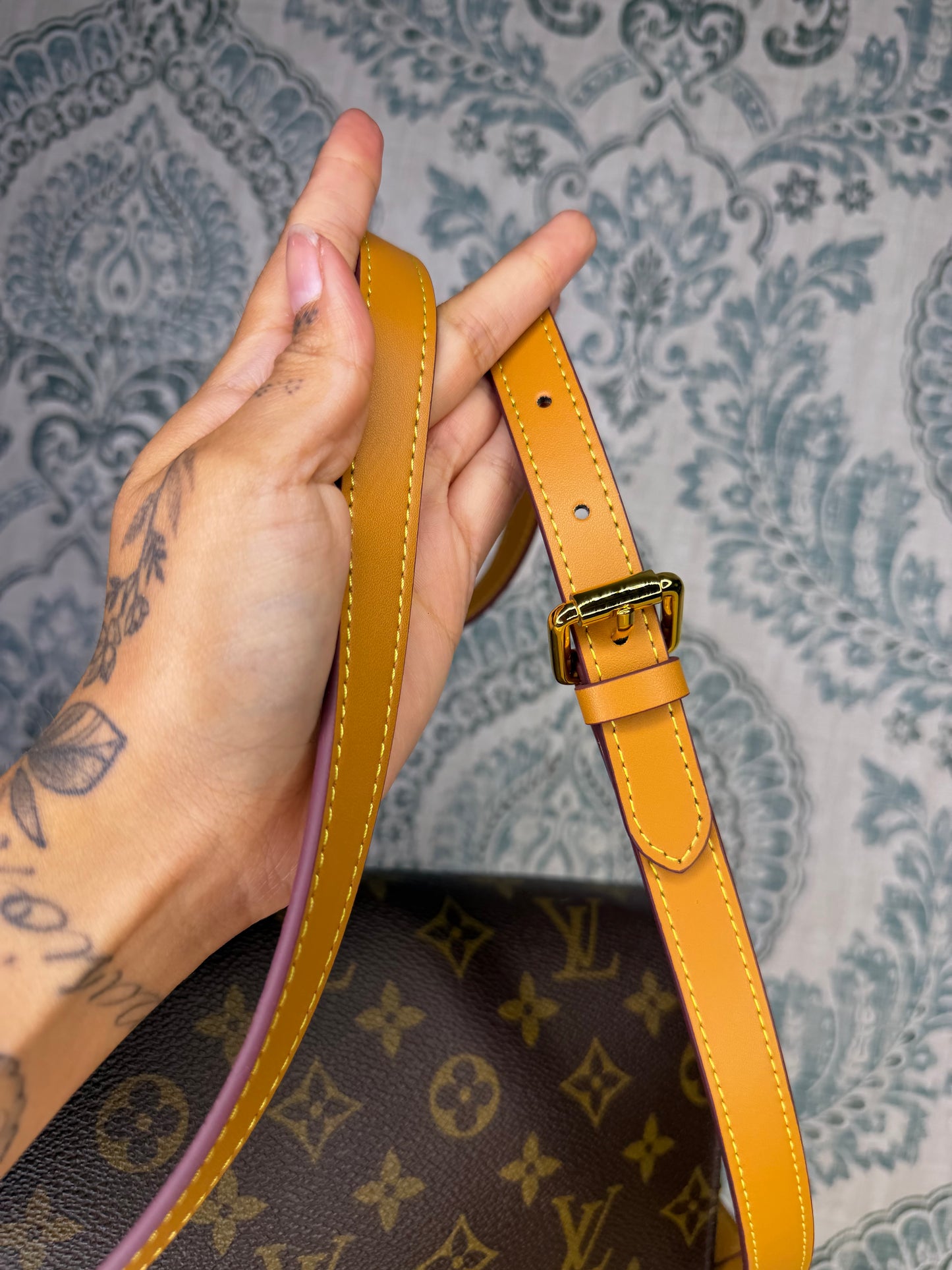 Louis Vuitton Cartouchiere GM