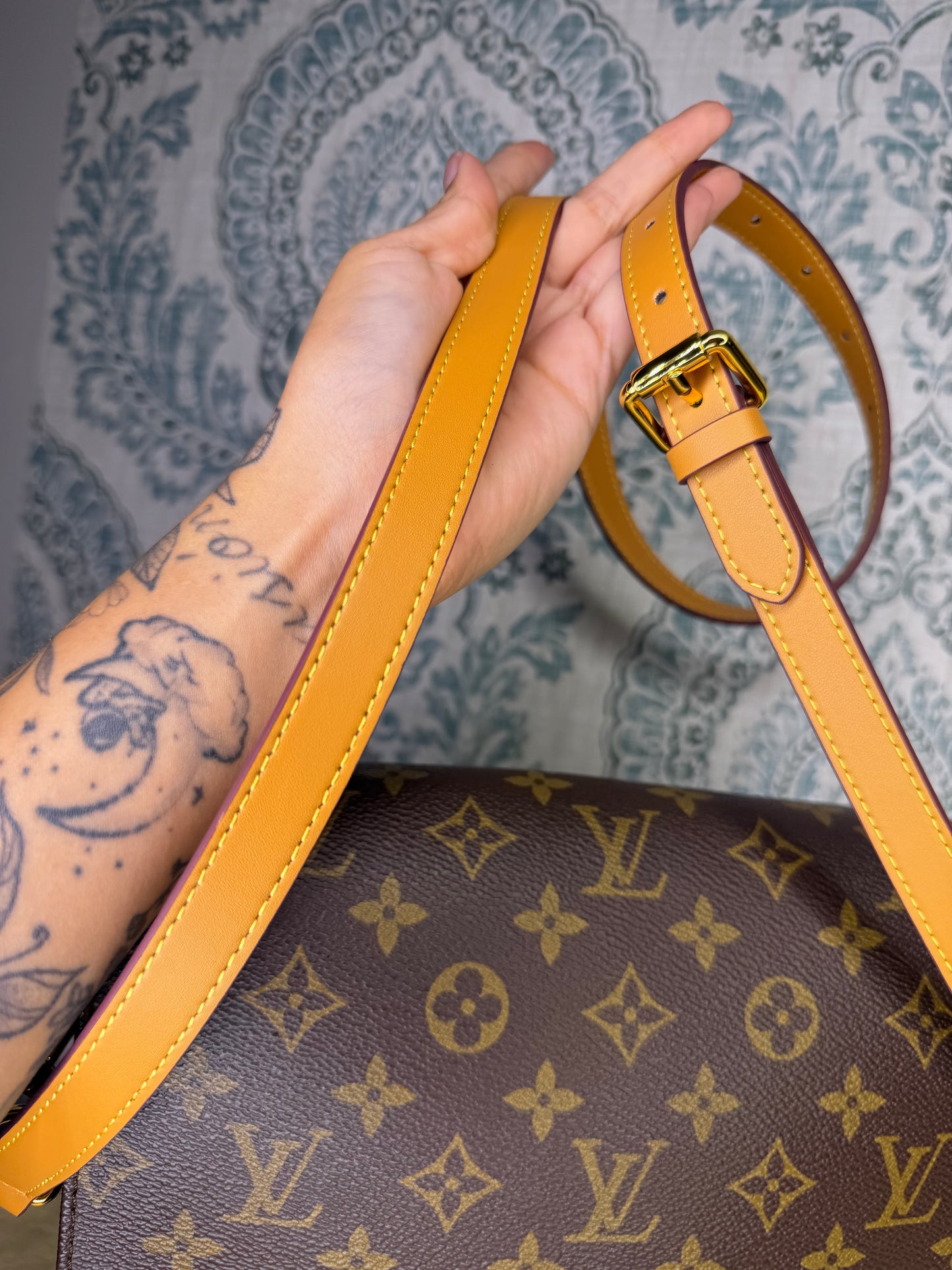 Louis Vuitton Cartouchiere GM
