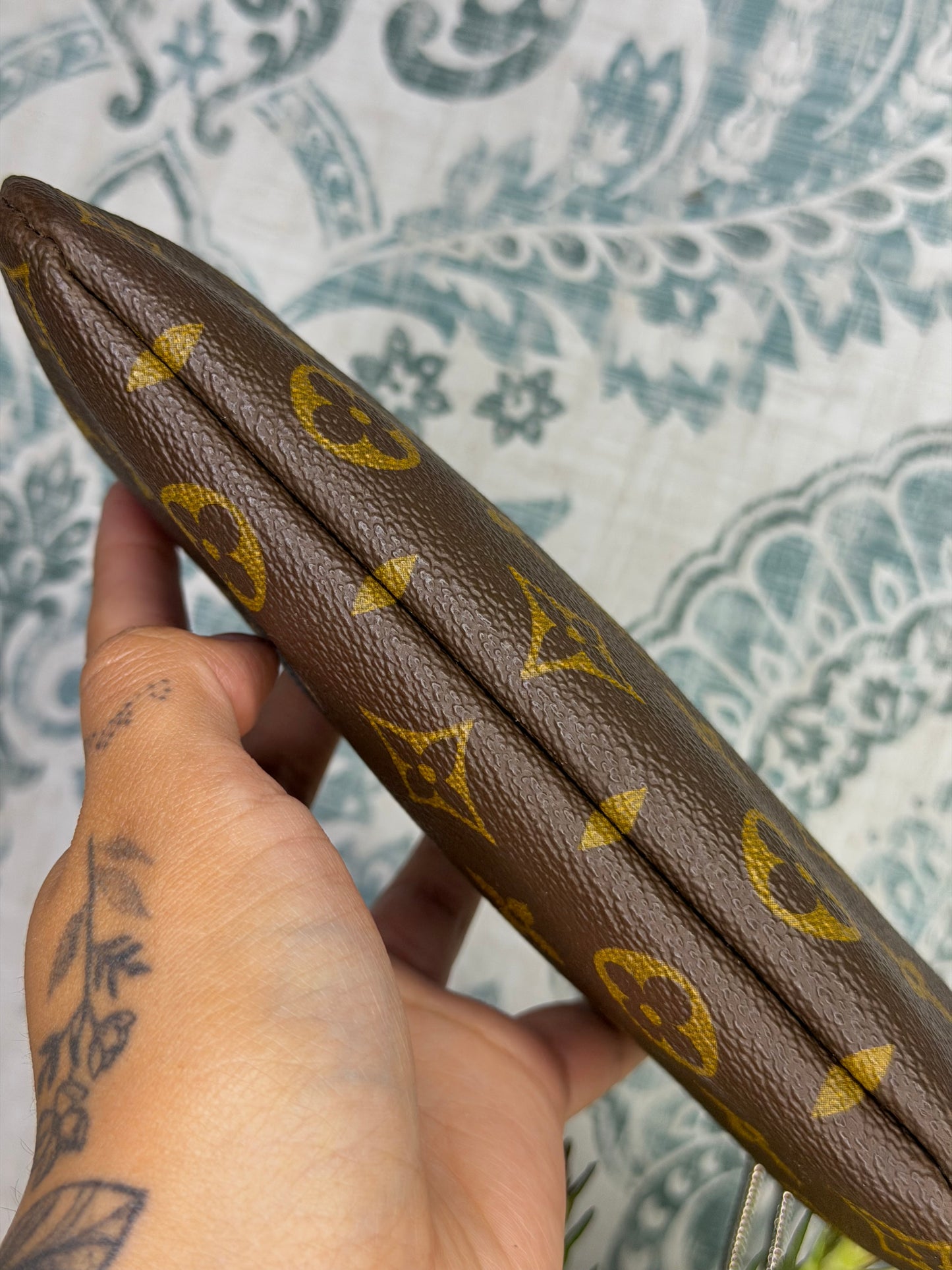 Louis Vuitton French Company Kisslock Pouch