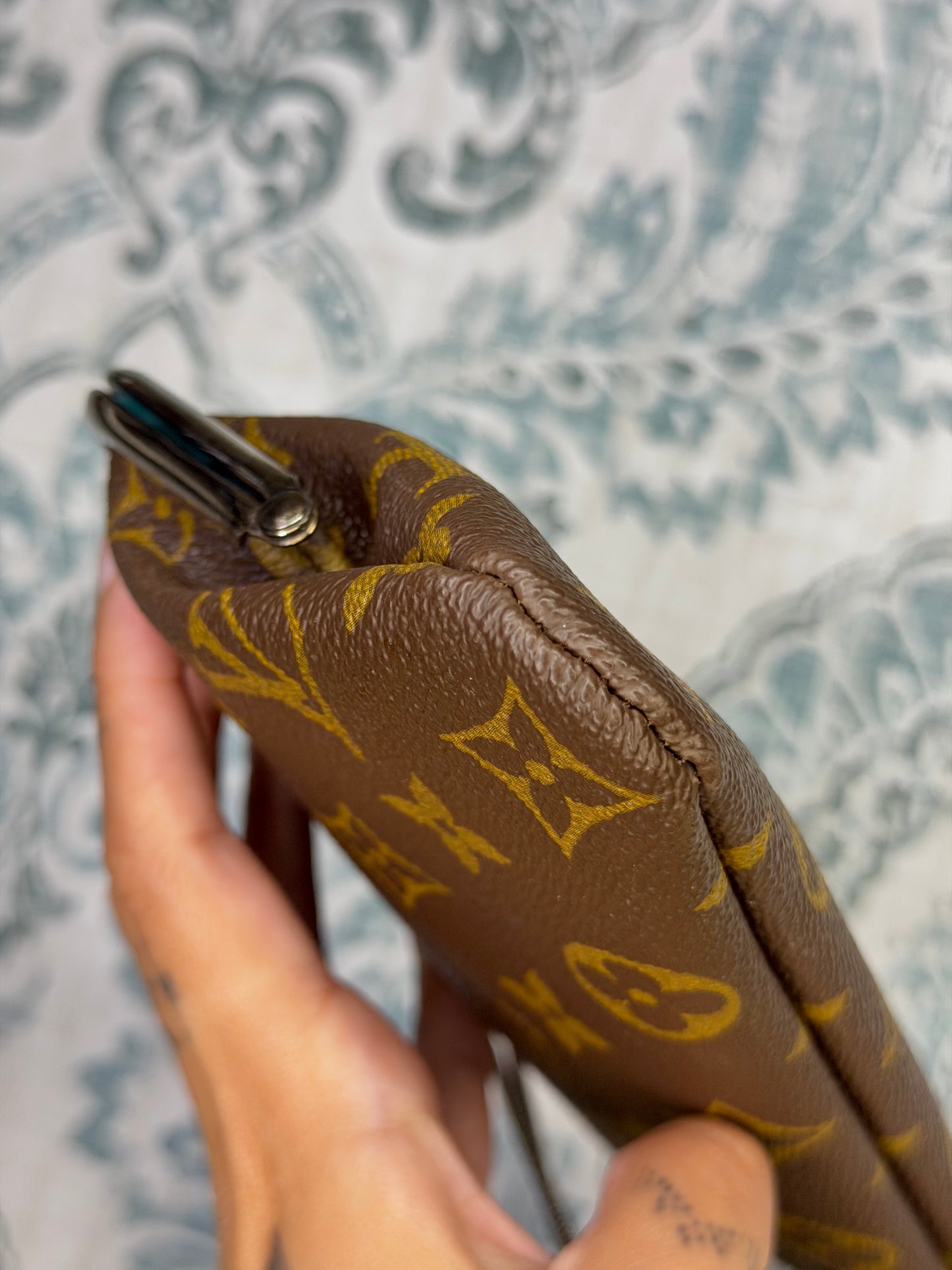 Louis Vuitton French Company Kisslock Pouch