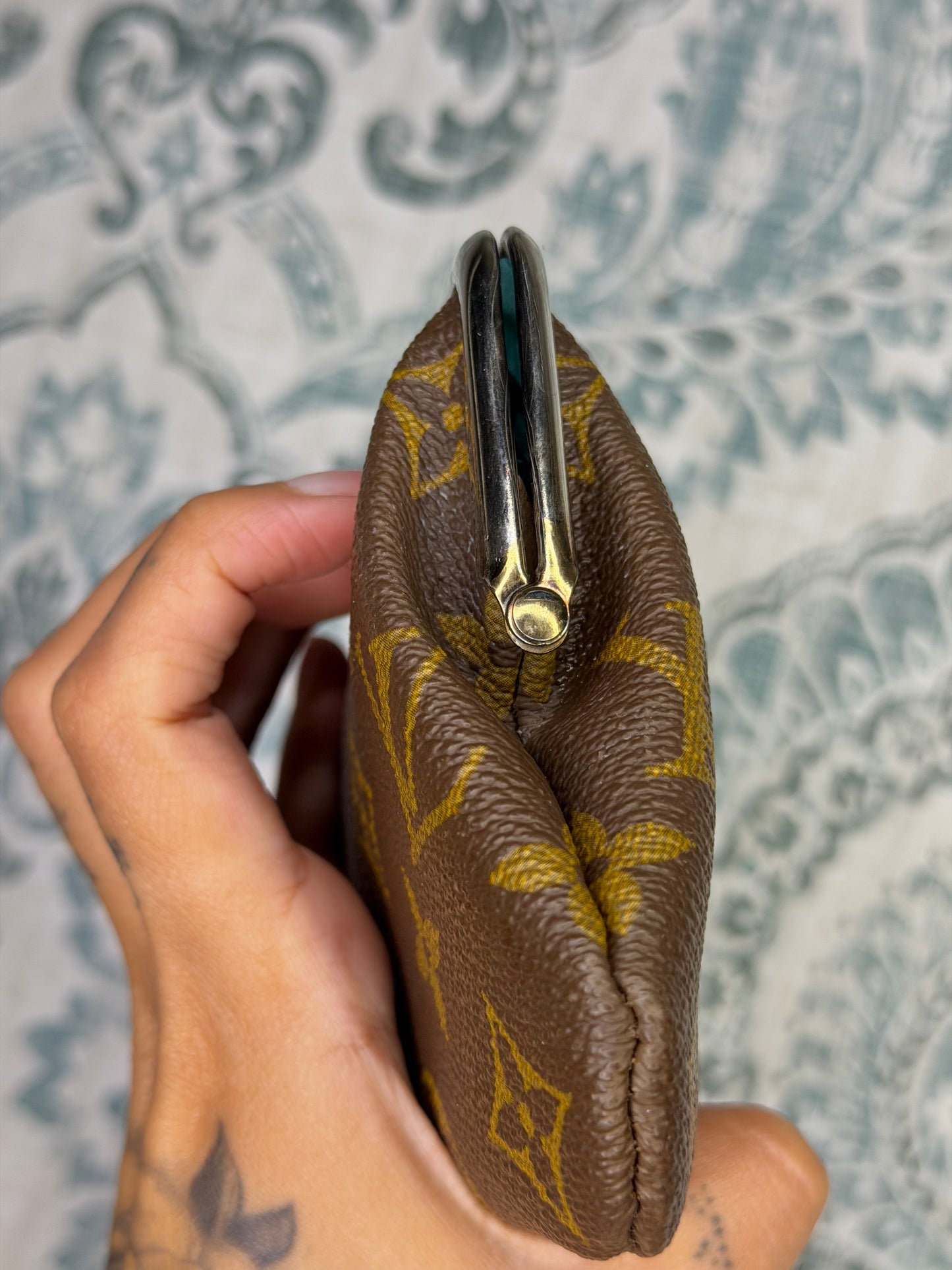 Louis Vuitton French Company Kisslock Pouch