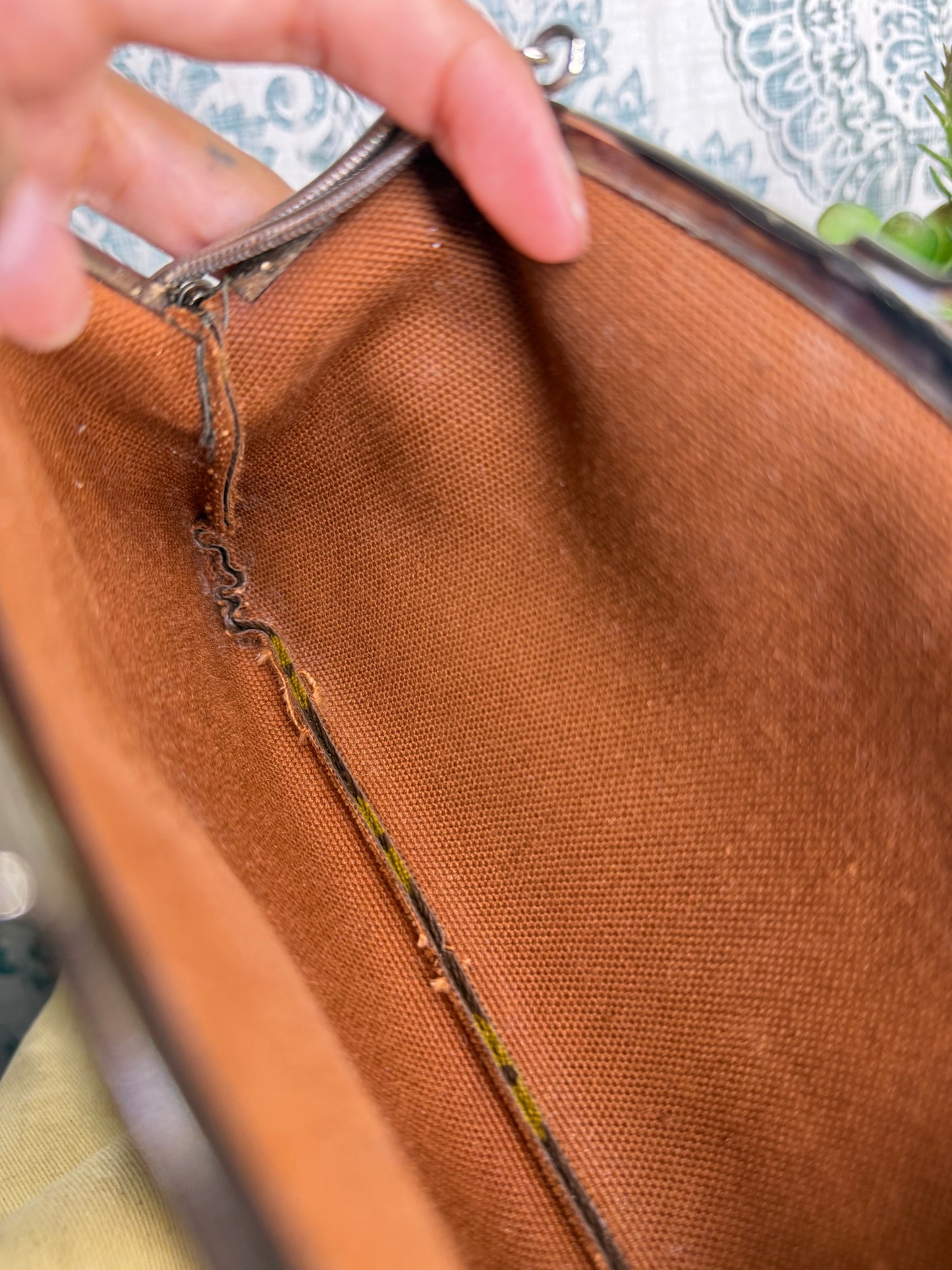 Louis Vuitton French Company Kisslock Pouch
