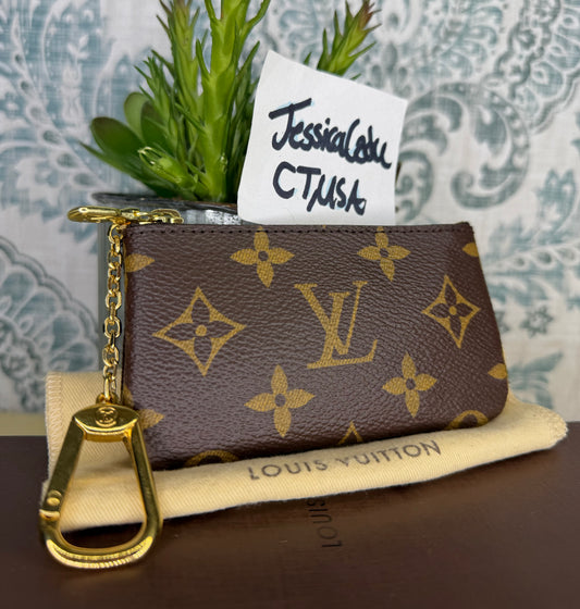 Louis Vuitton Monogram Key Cles