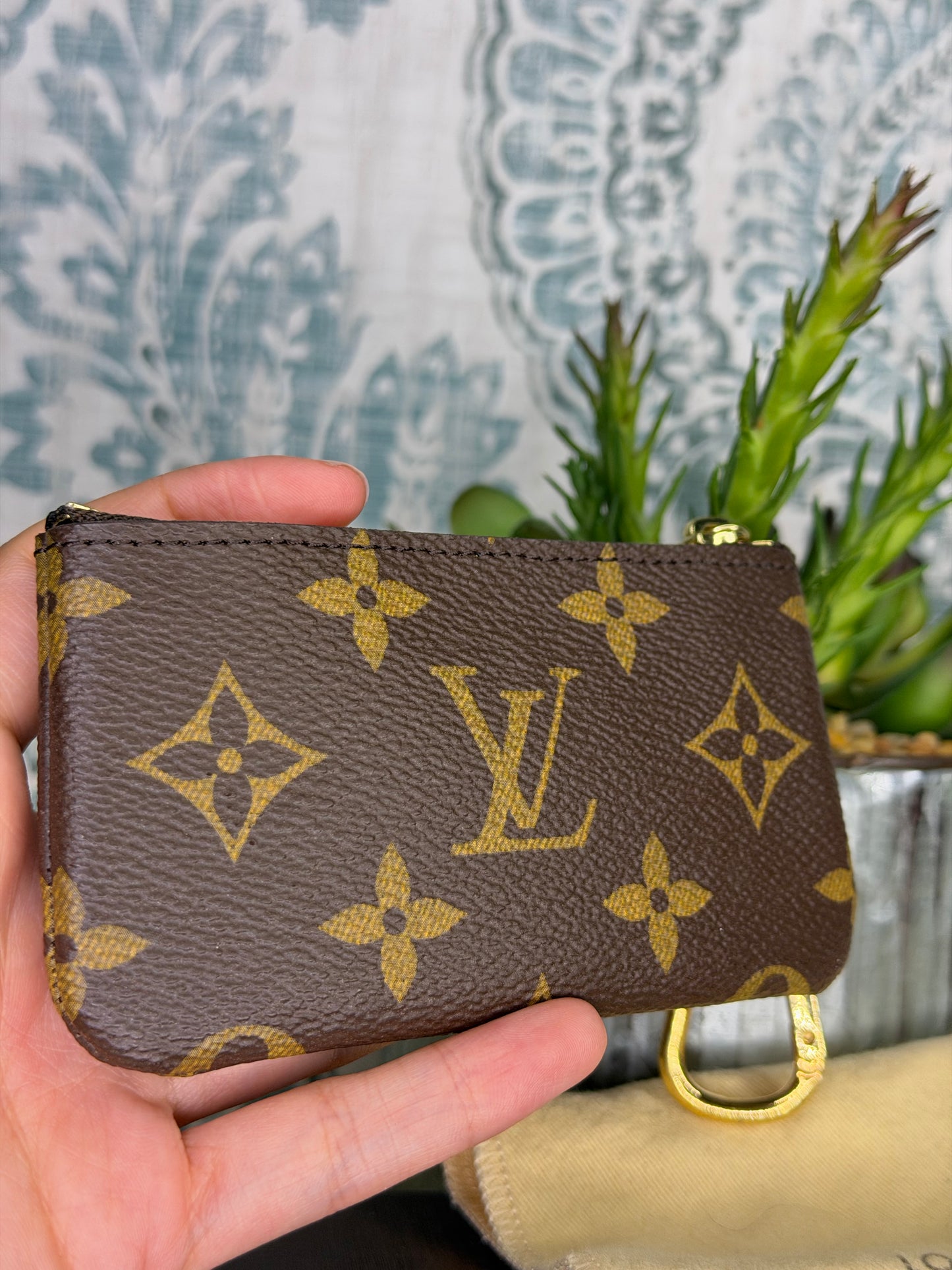 Louis Vuitton Monogram Key Cles