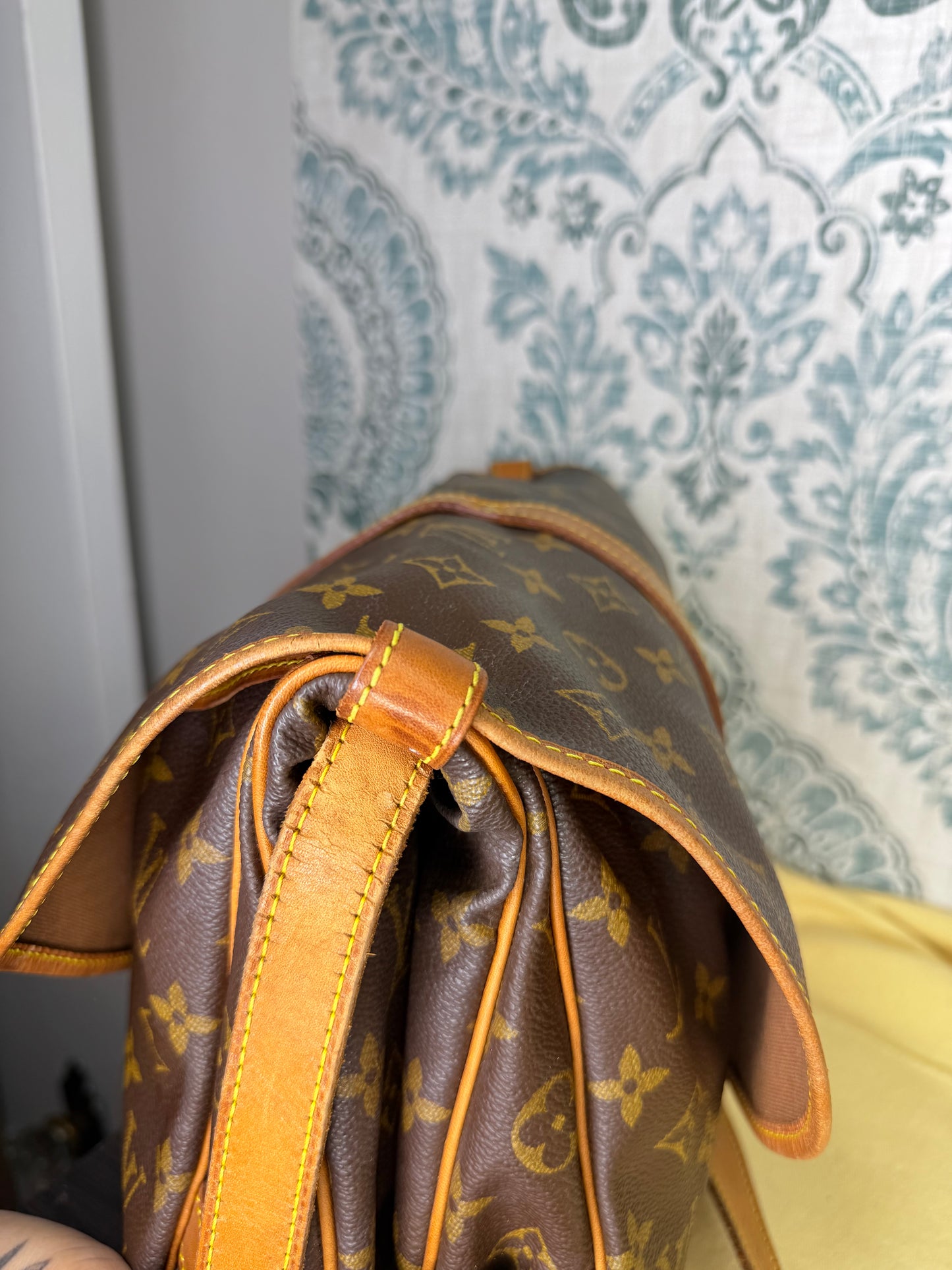 Louis Vuitton Saumur 30