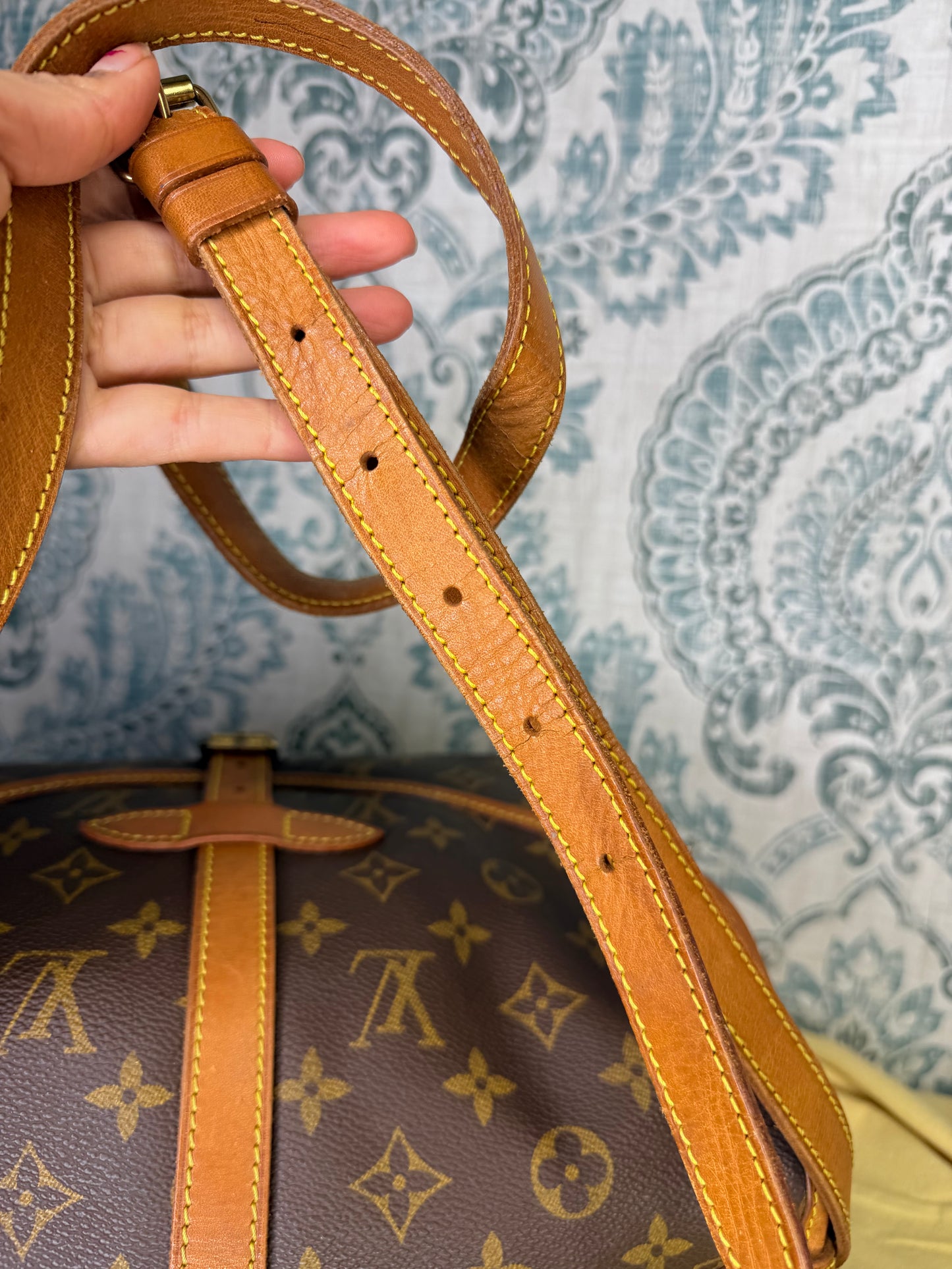 Louis Vuitton Saumur 30