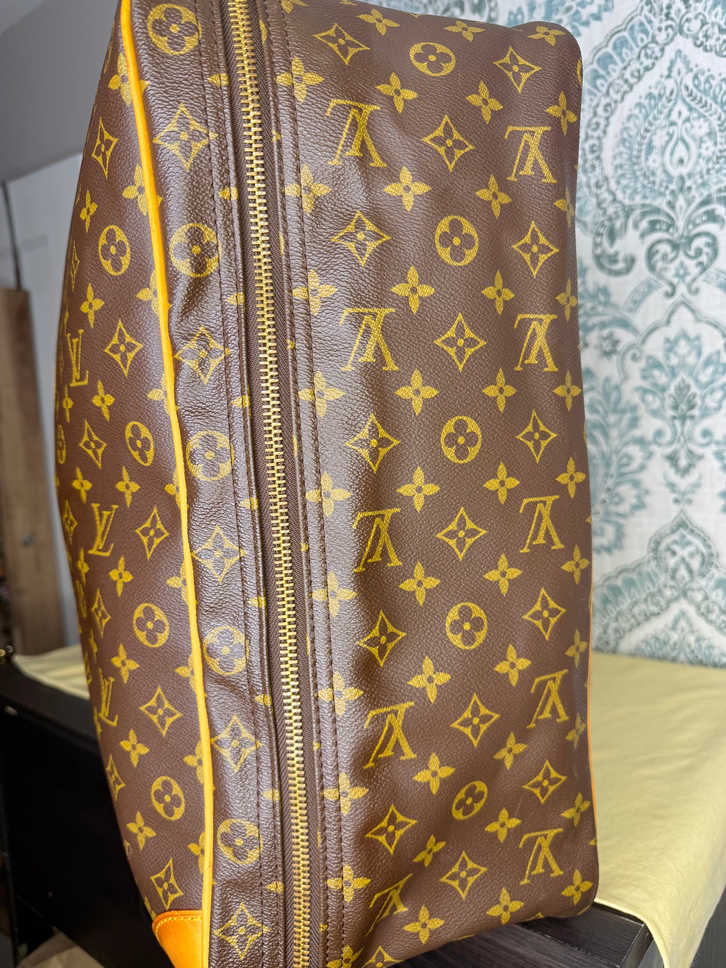 Louis Vuitton Sirius 65 Soft Suitcase/Travel Bag