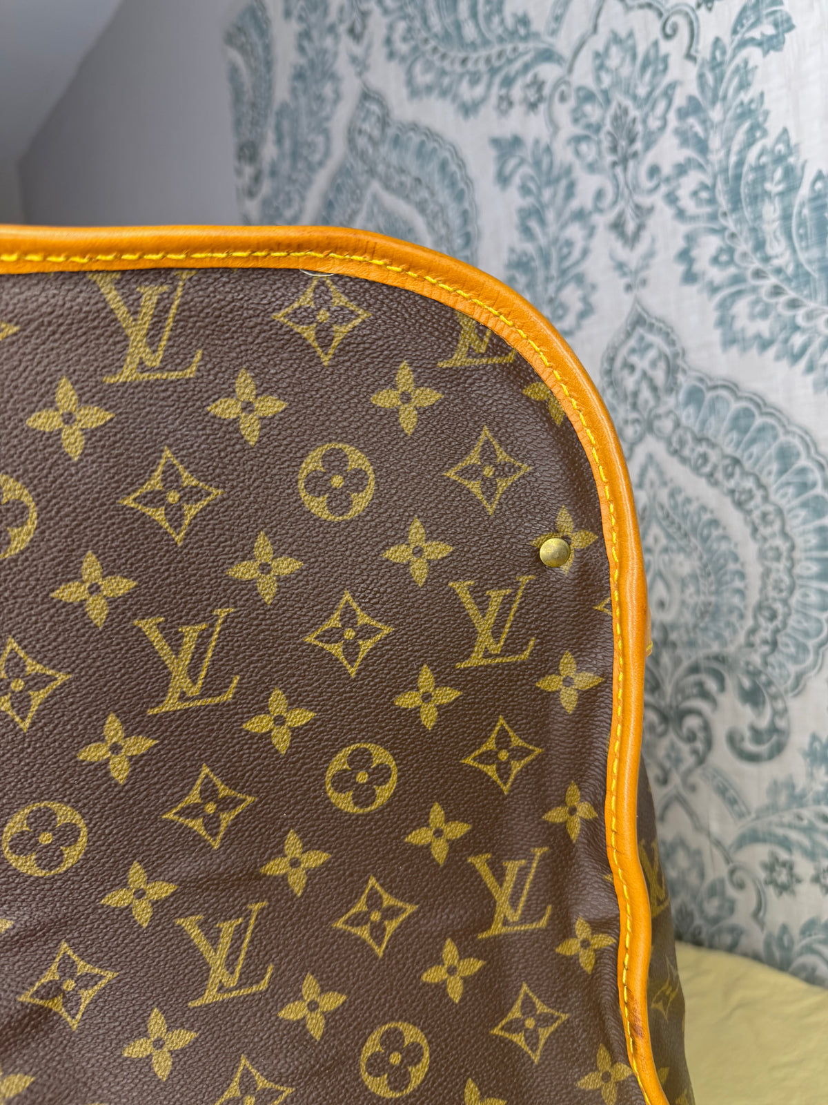Louis Vuitton Sac Chasseur 55