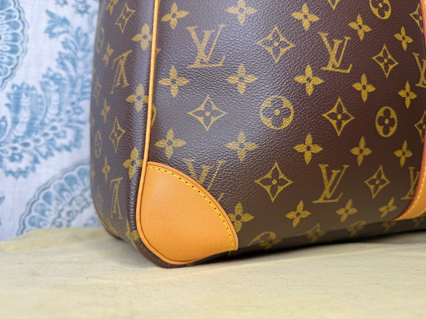 Louis Vuitton Sirius 55 Soft Suit Case
